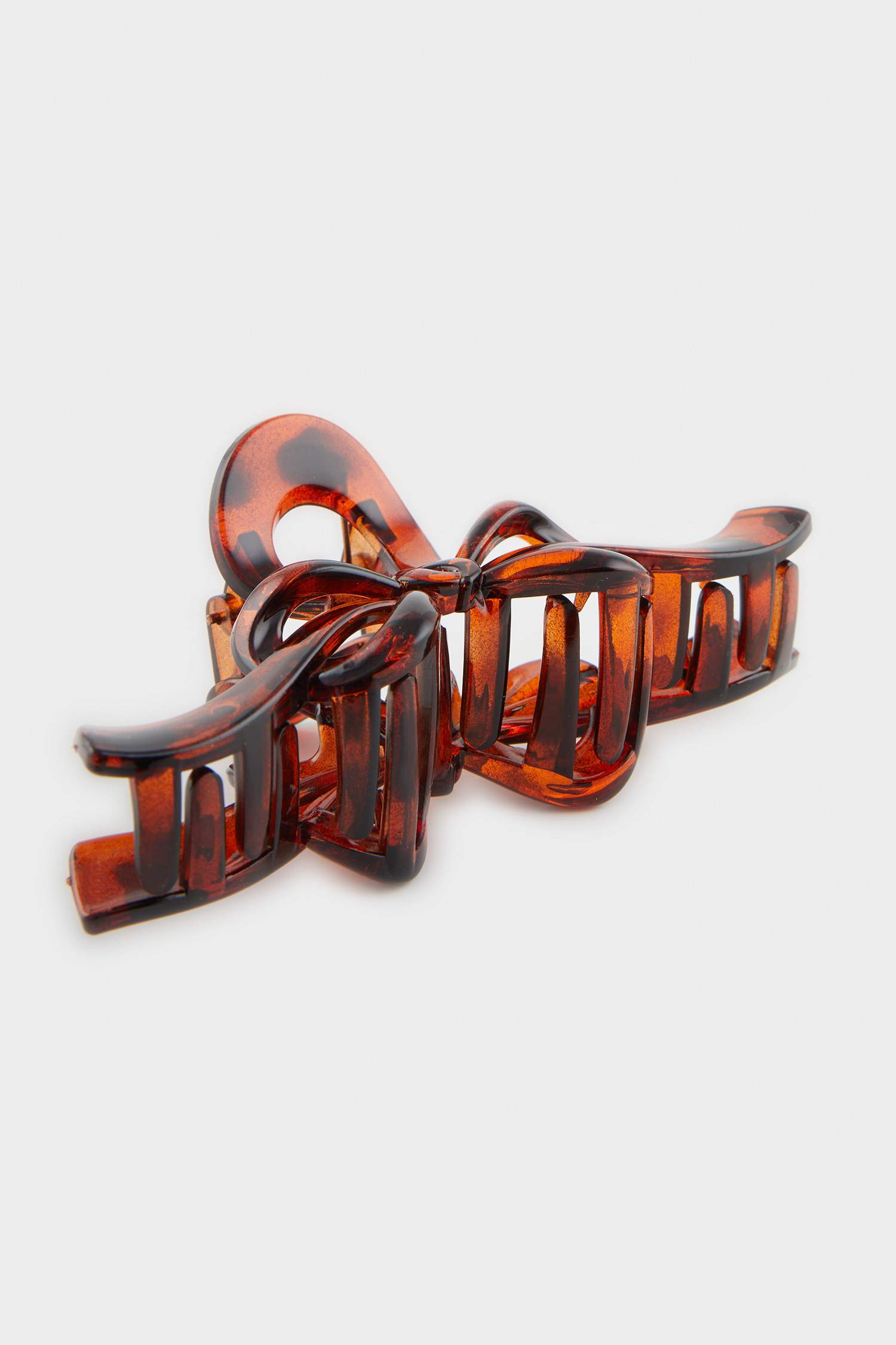 Women's Ribbon Motif Latch Buckle
