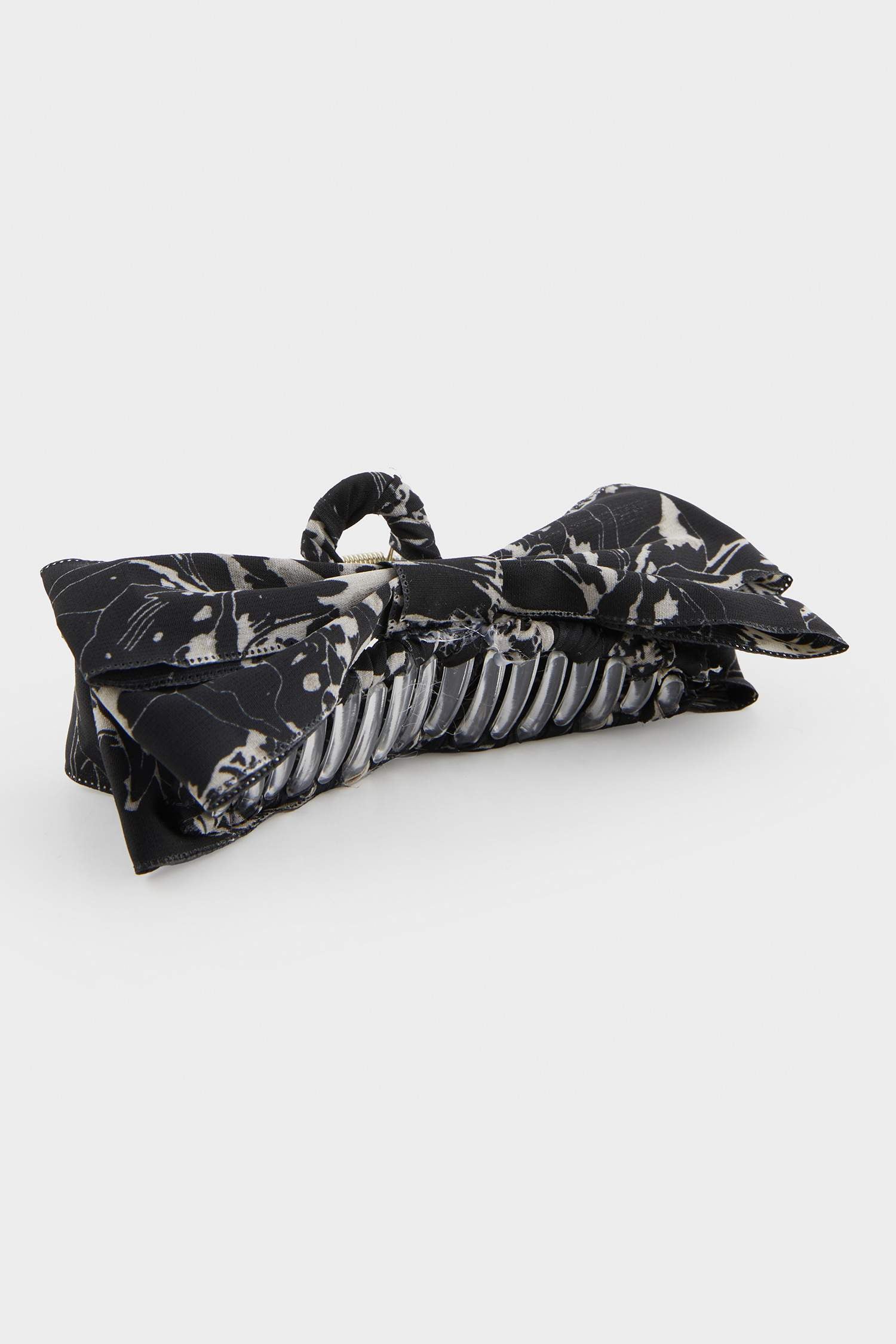 Women's Patterned Latch Buckle
