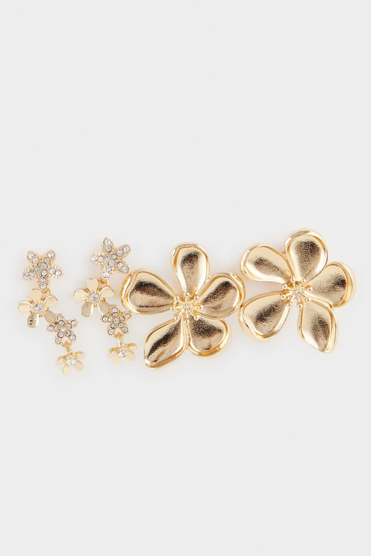 women 2-Pack Flower Earrings