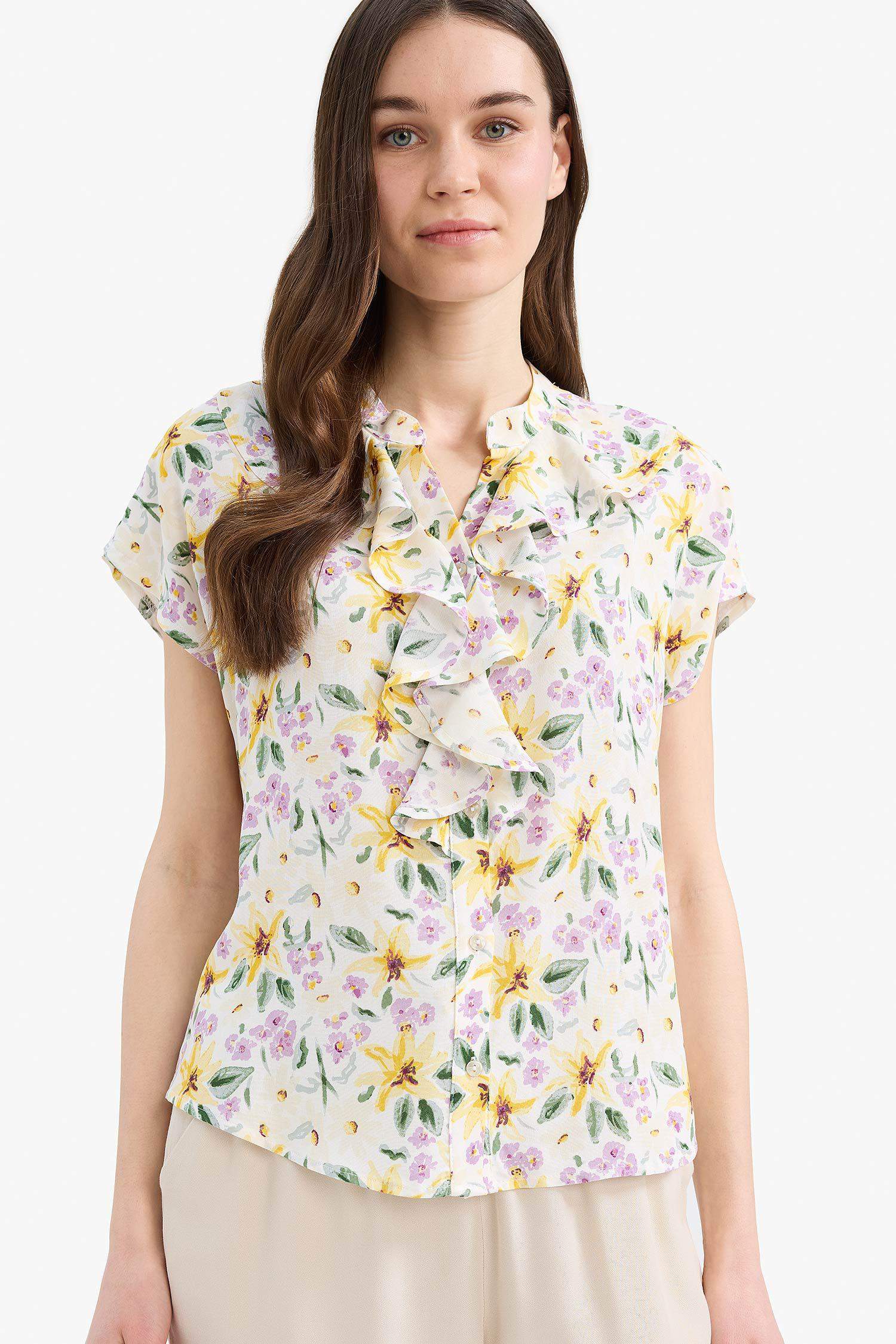 Regular Fit Flap Collar Short Sleeve Shirt