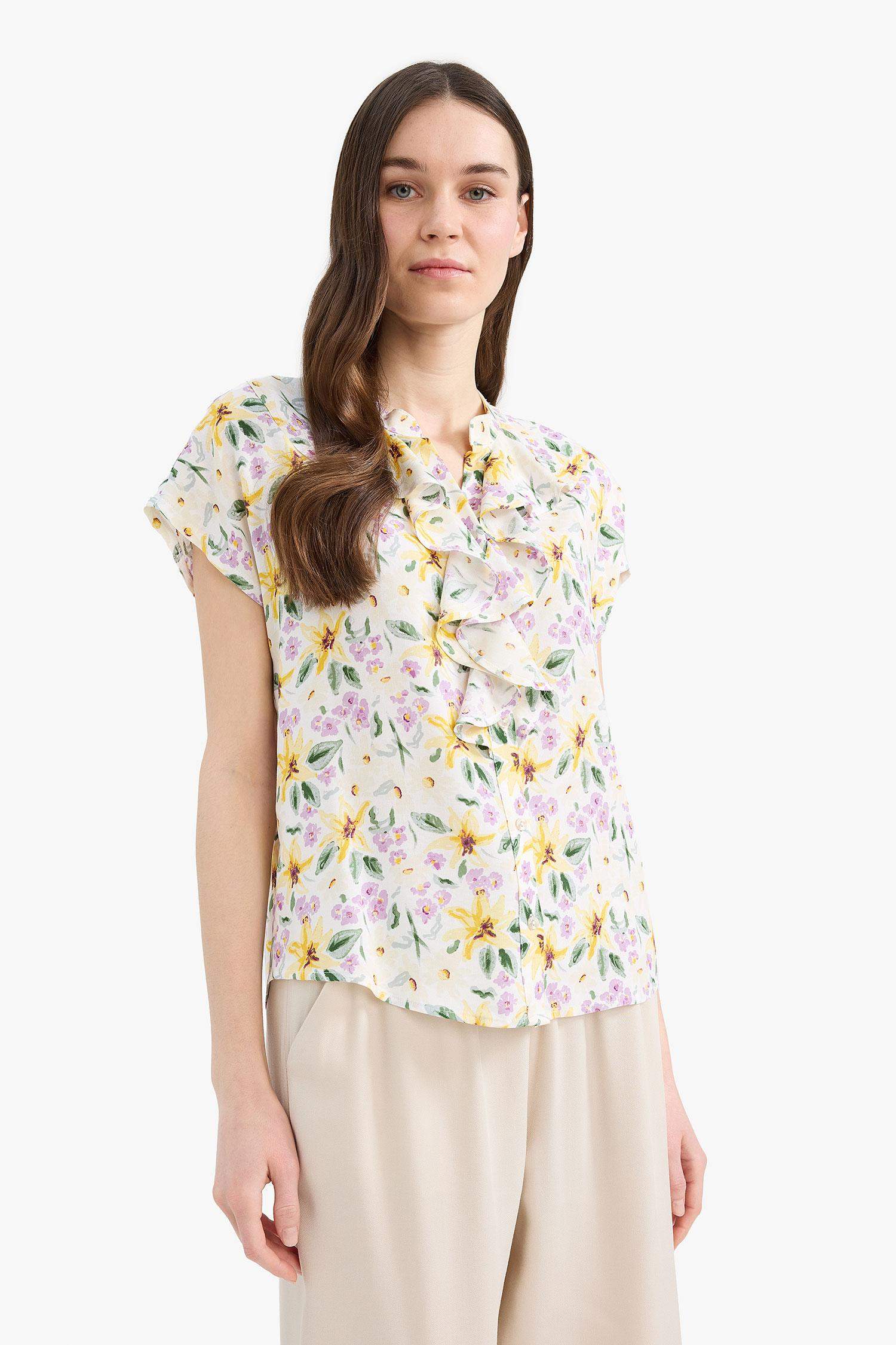 Regular Fit Flap Collar Short Sleeve Shirt