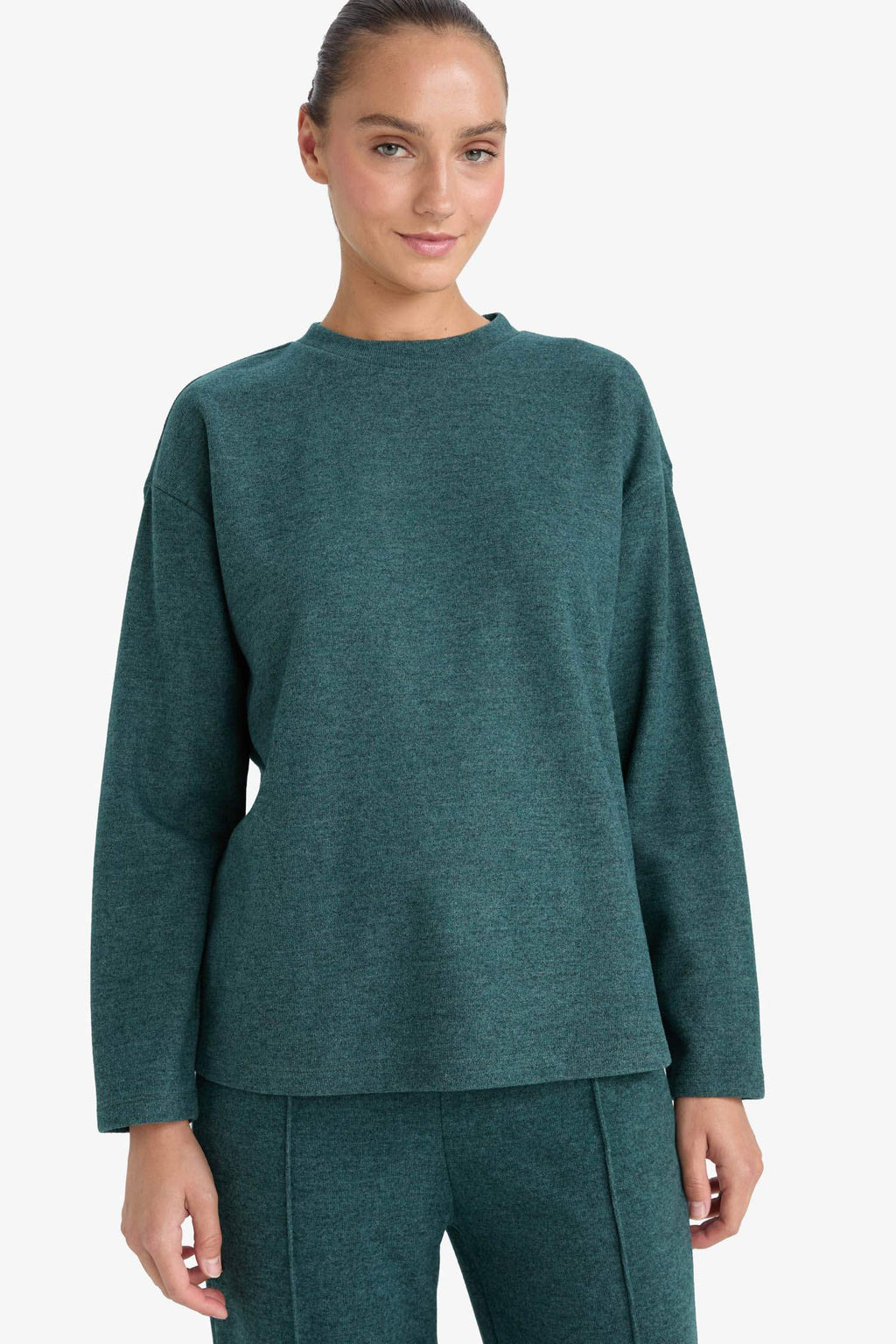 Relax Fit Crew Neck Sweatshirt