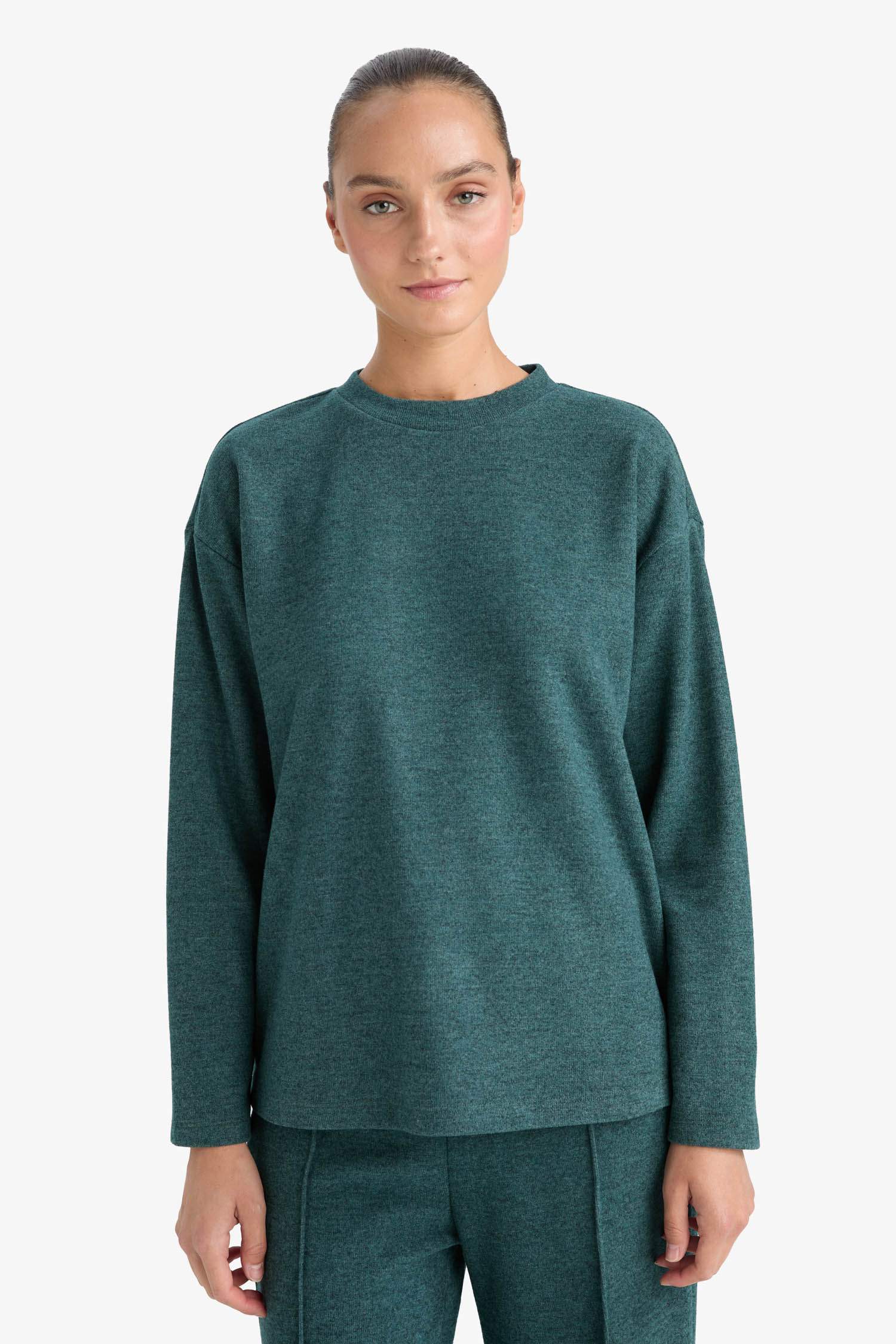 Relax Fit Crew Neck Sweatshirt