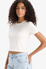 Slim Fit Slim Cut Crew Neck Combed Cotton Short Sleeve T-Shirt