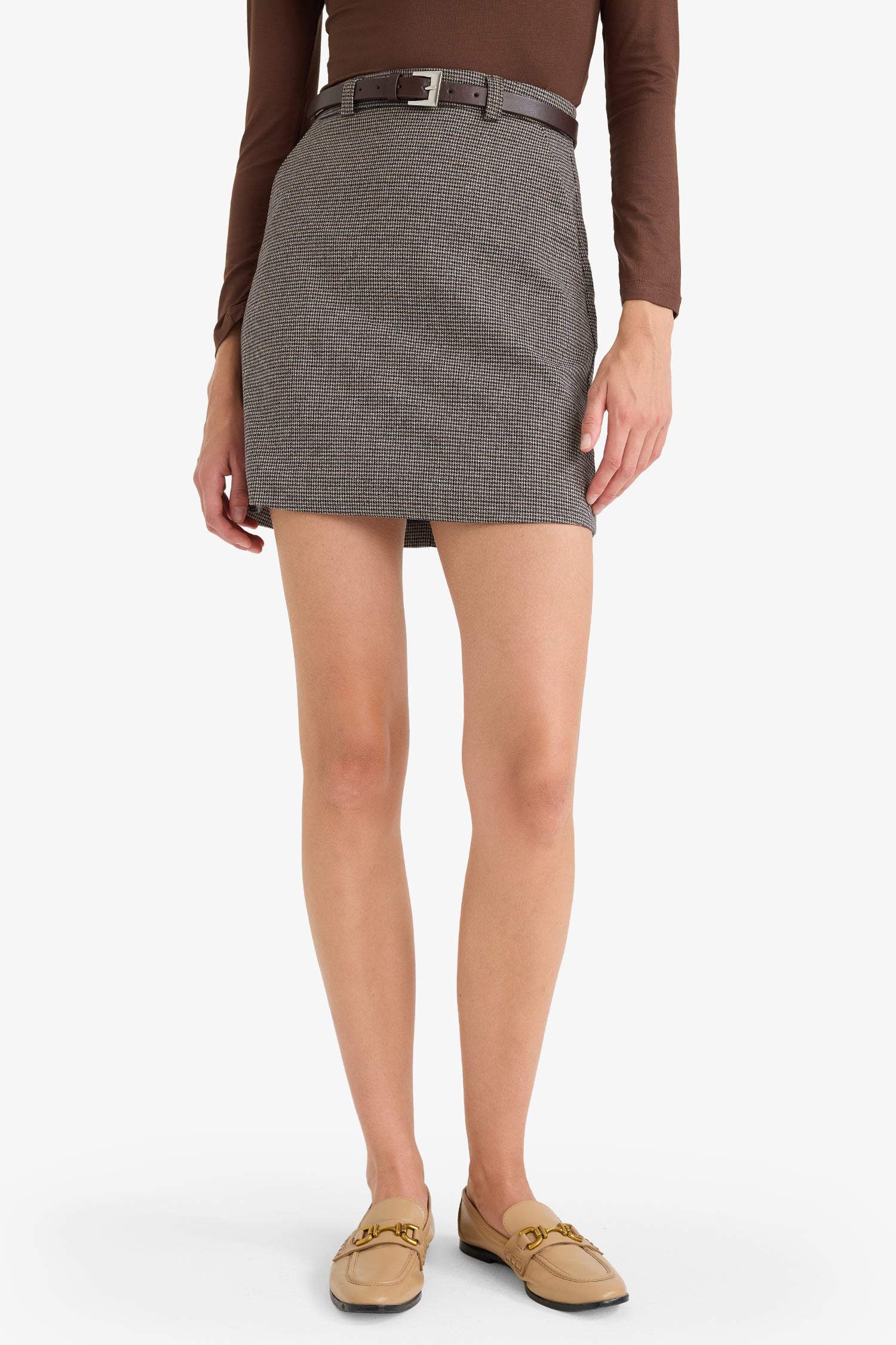 High-waisted lined A-line skirt