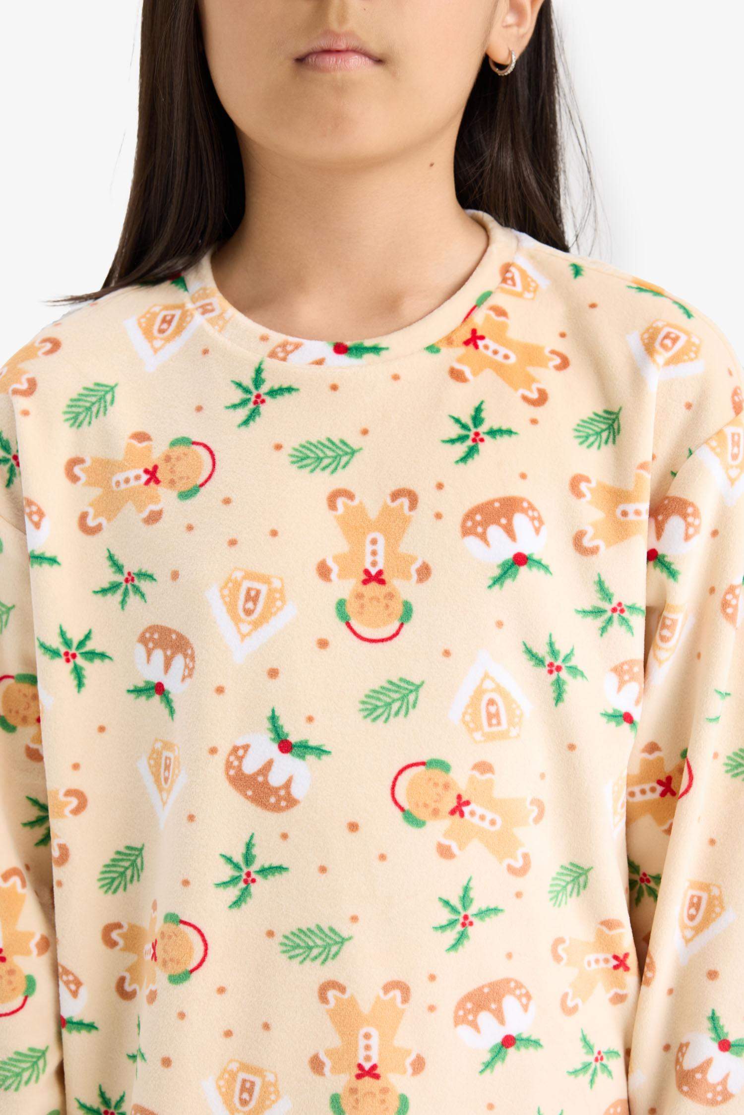 Girls Christmas Themed Pajama Set Velvet Long Sleeve Top and Long Bottoms