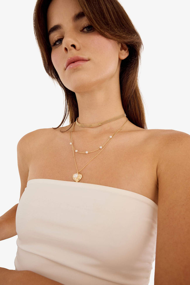 Women's 3-Piece Heart Gold Necklace Hover Image