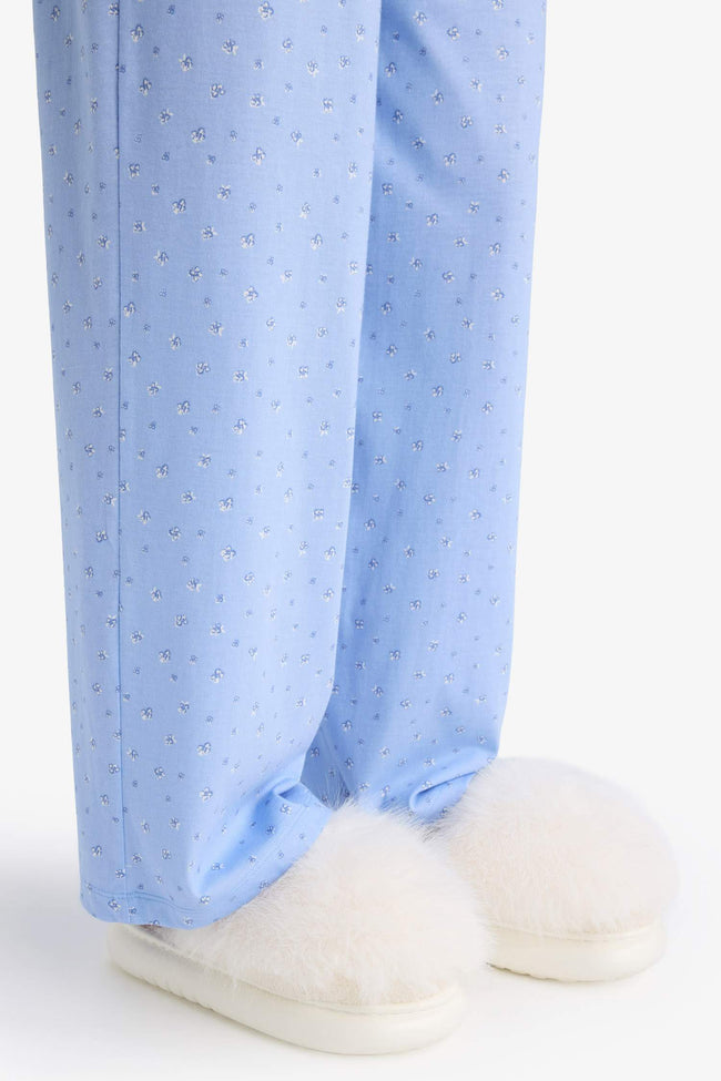 Women's Plush Flat Slippers Main Image