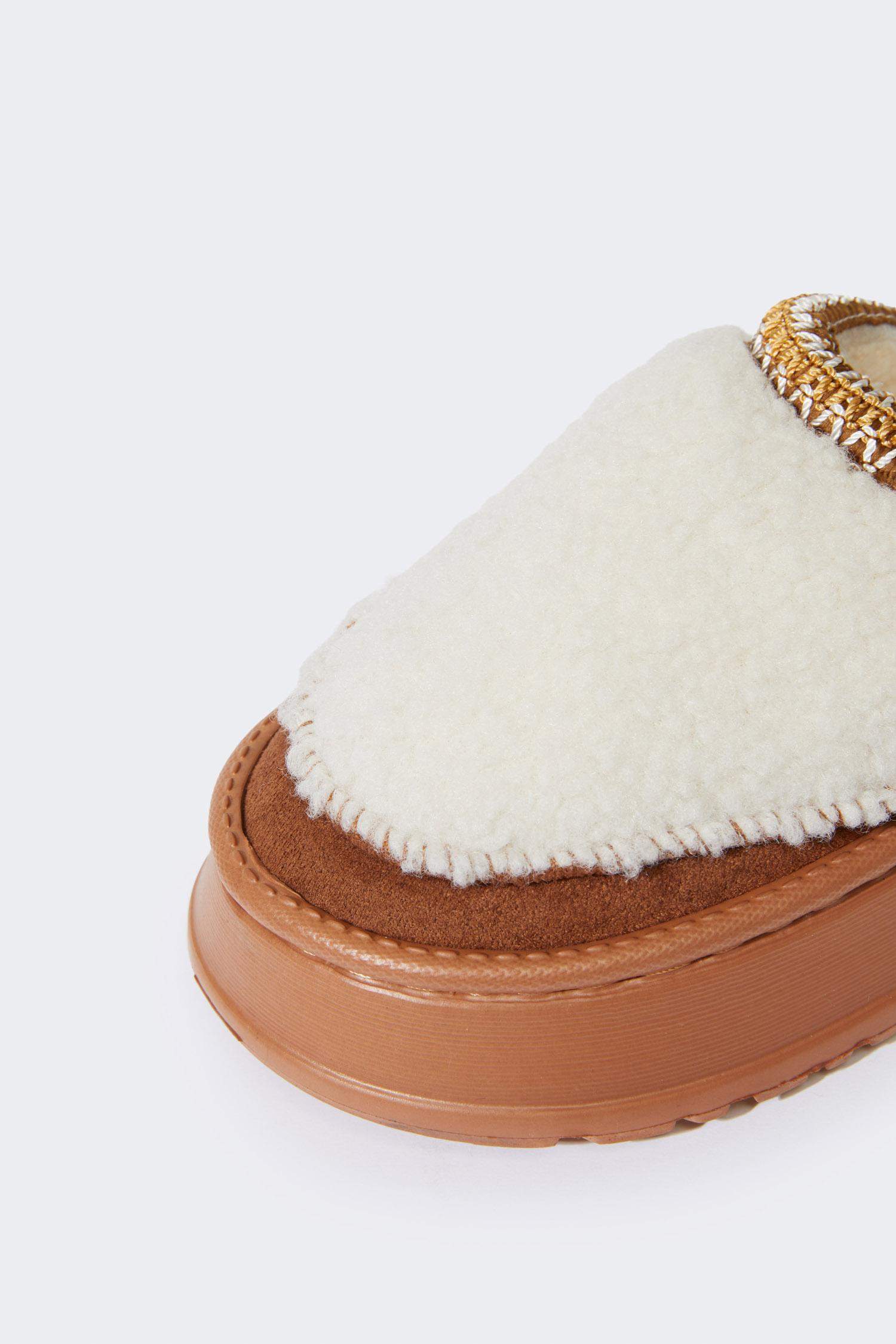 Women Flat Slippers