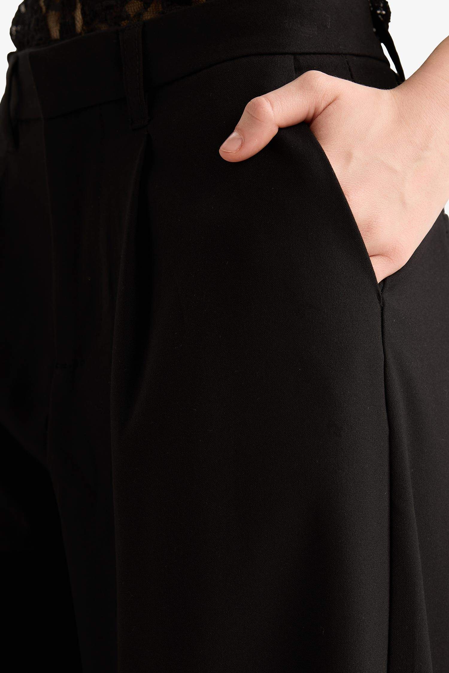 Coool Baggy Fit Regular Waist Trousers