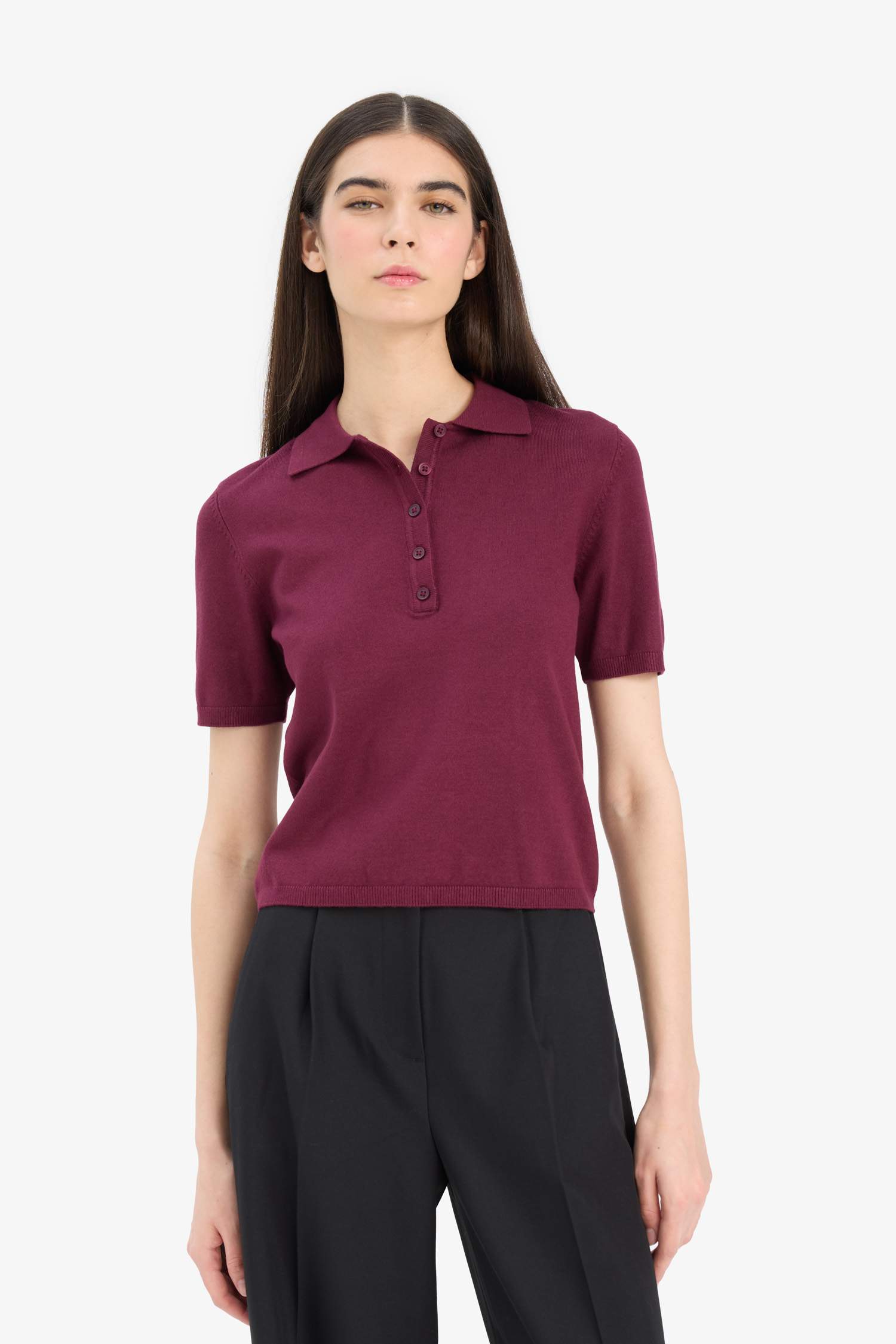 Fitted knit sweater with a polo collar