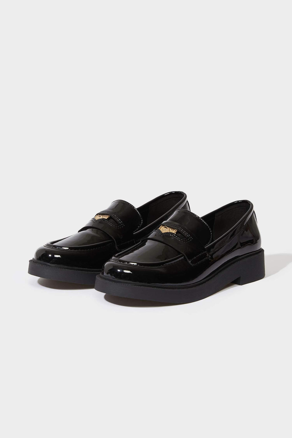 Women's faux leather flat loafers