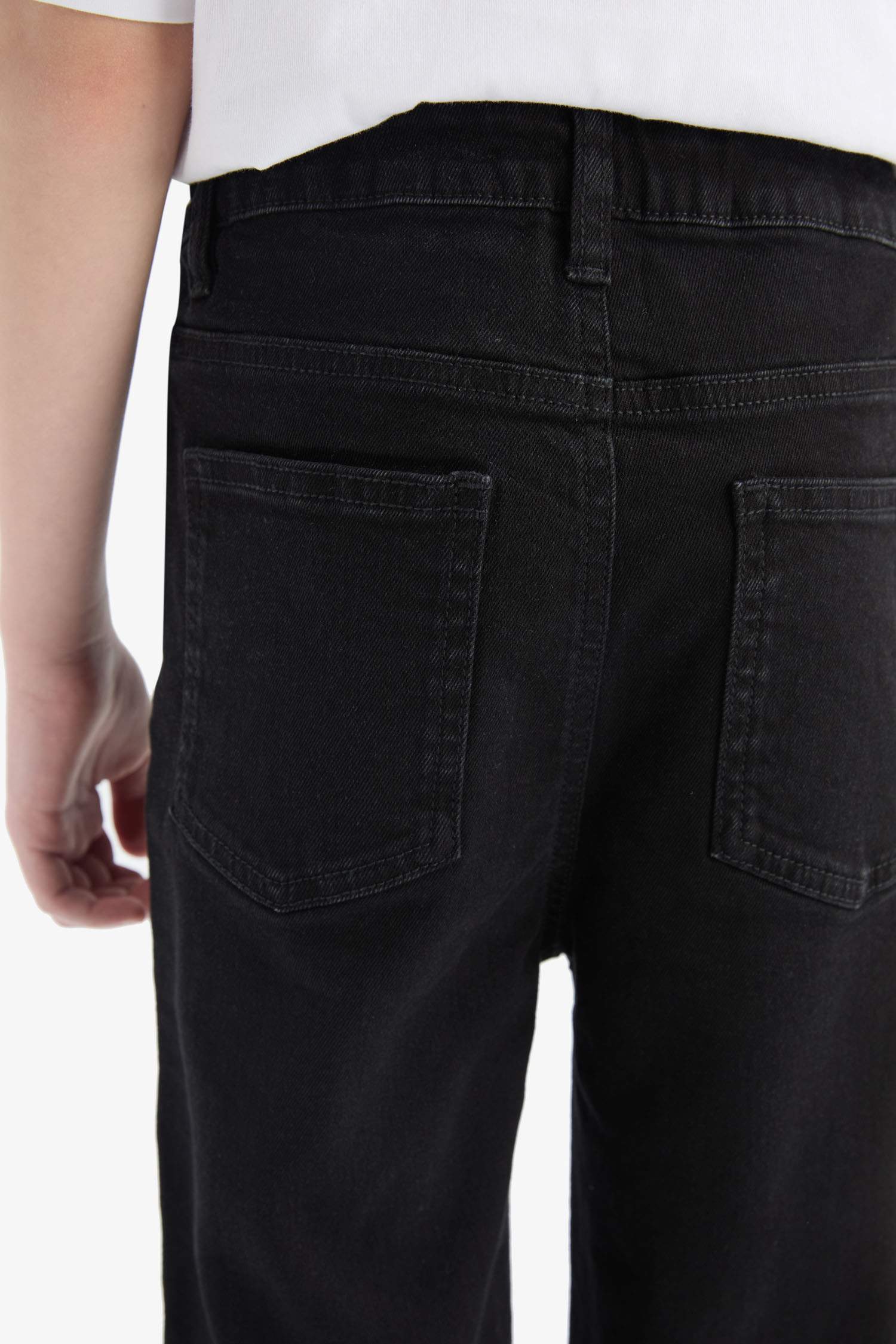 Slim Fit Straight Leg Skinny Jeans For Boys