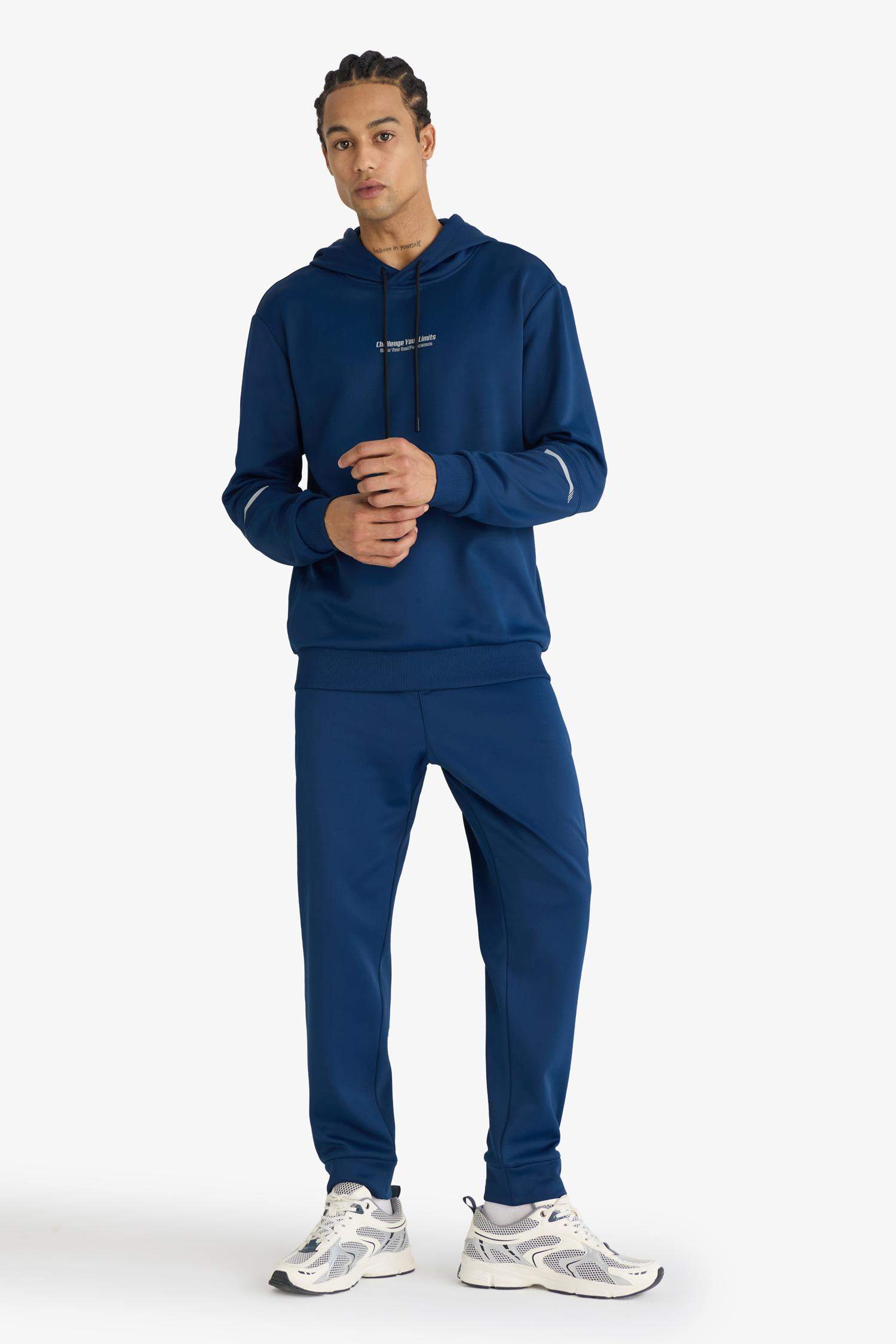 Standard Fit Sports Jogger Sweatpants