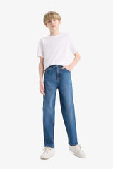 Straight-leg jeans for boys