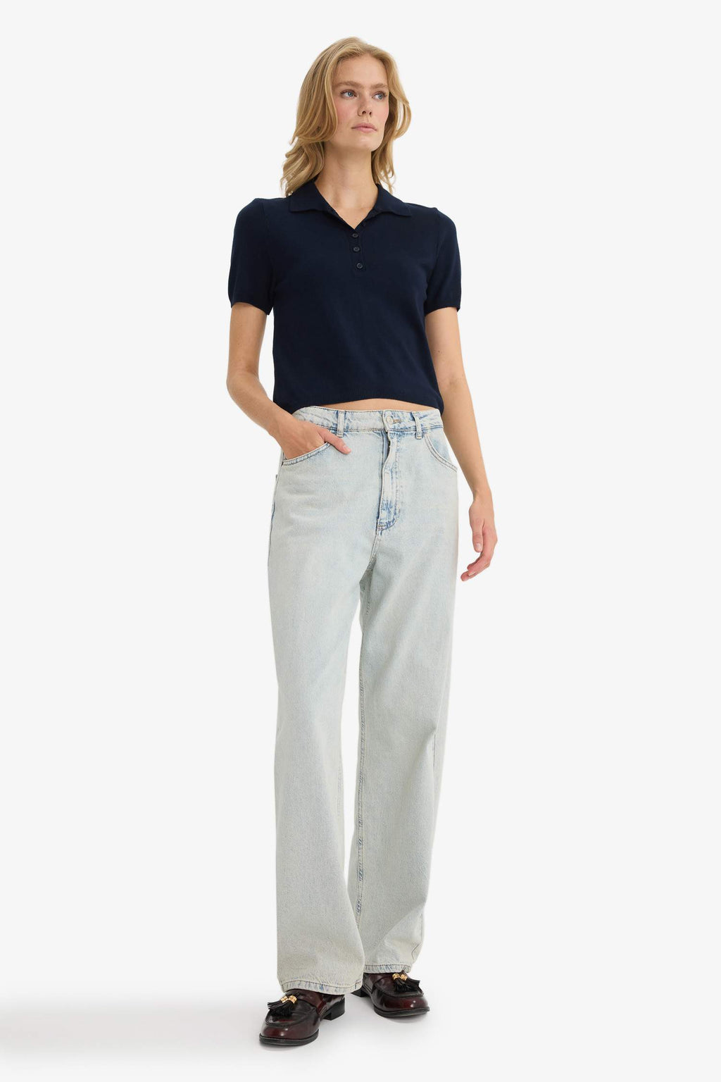 Fitted Polo Neck Short Sleeve Knitted Sweater