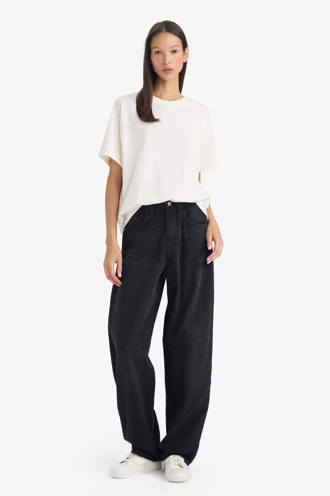 Baggy Fit High Waist Straight Leg Long Jeans Hover Image