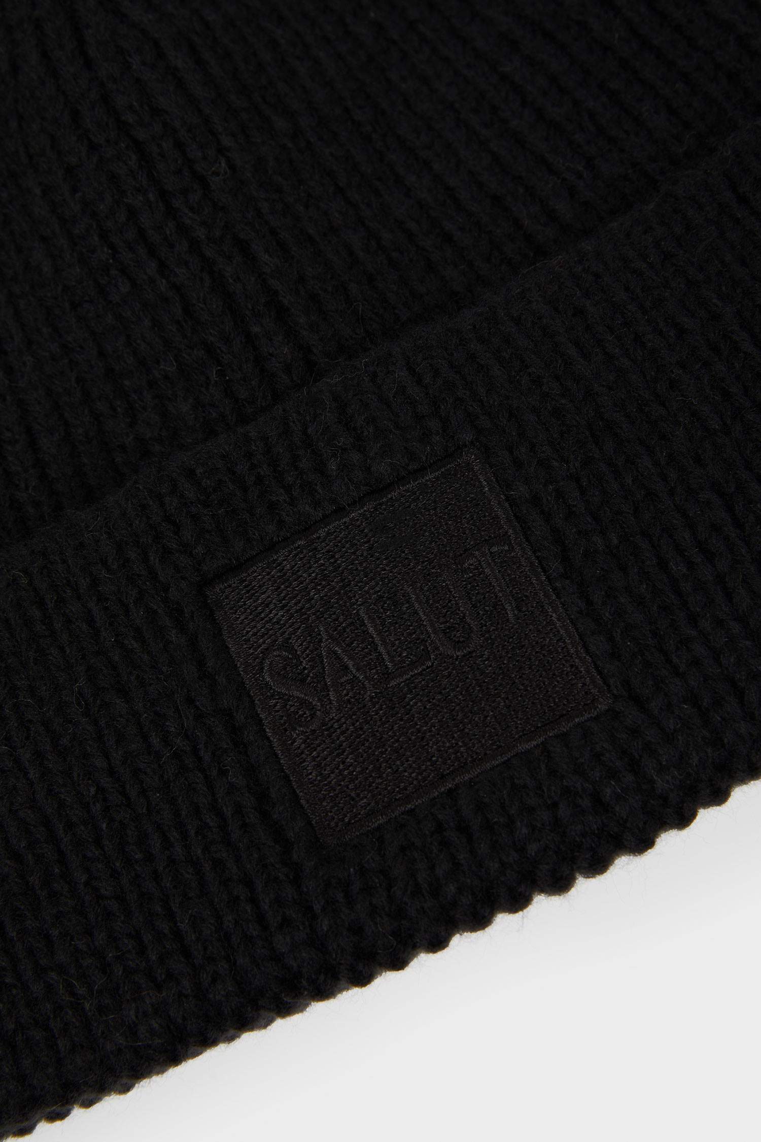 Women's Woven Beanie with Label