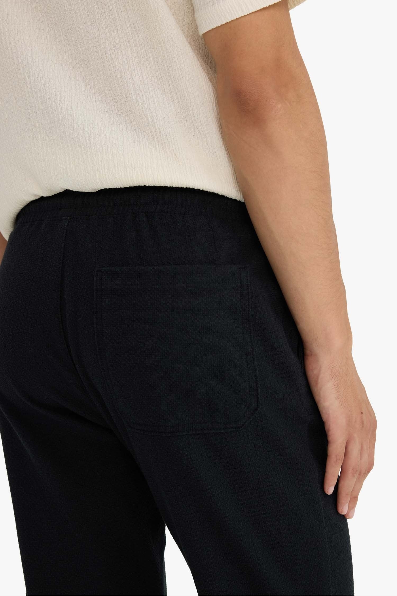 Jogger Fit Elastic Waistband Pocket Cotton Textured Trousers