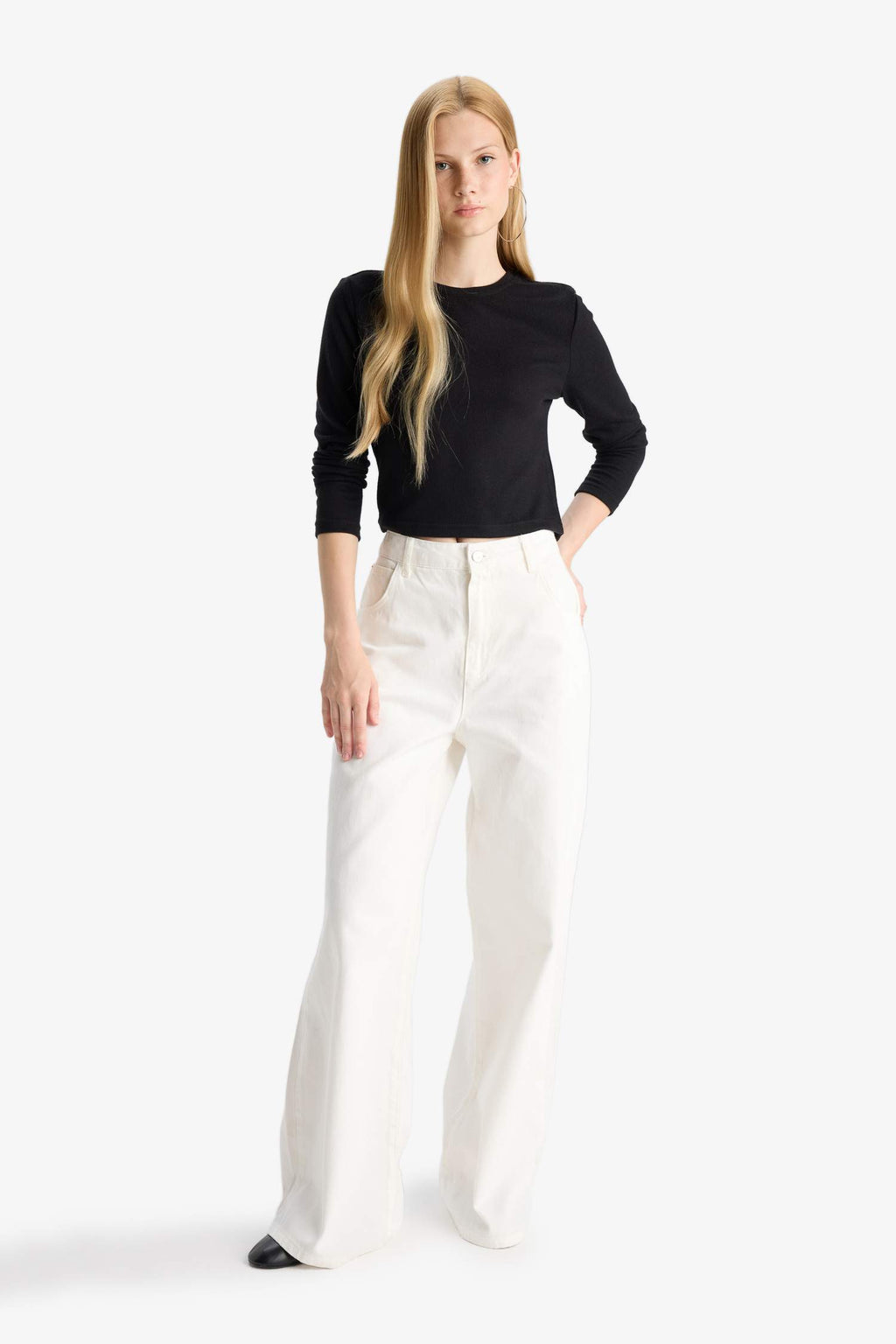 Slim Fit Long Sleeve Crew Neck T-shirt