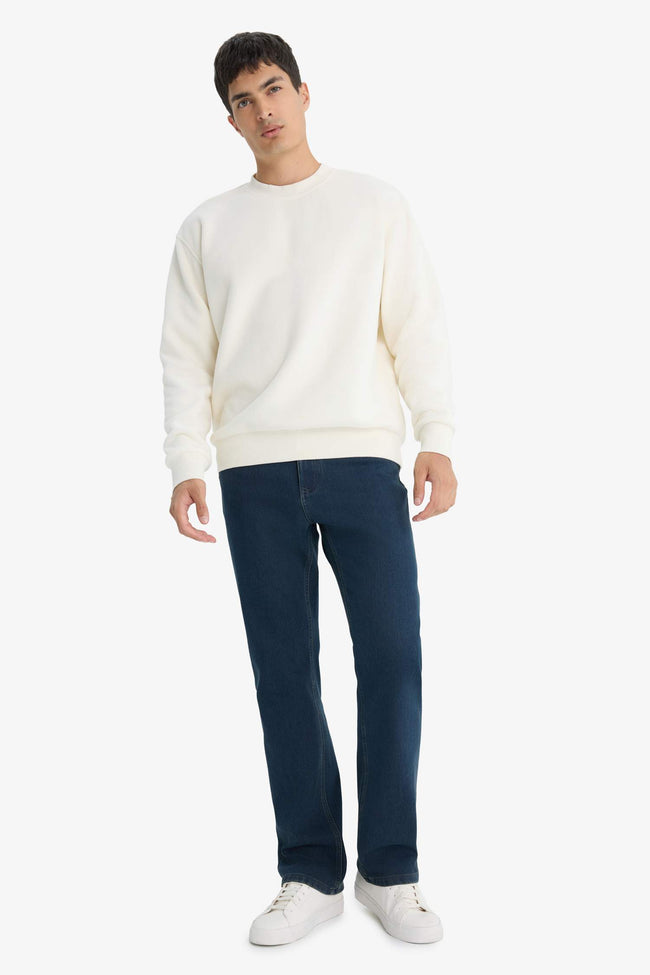 Relax Fit Crew Neck Fleece Sweatshirt Main Image