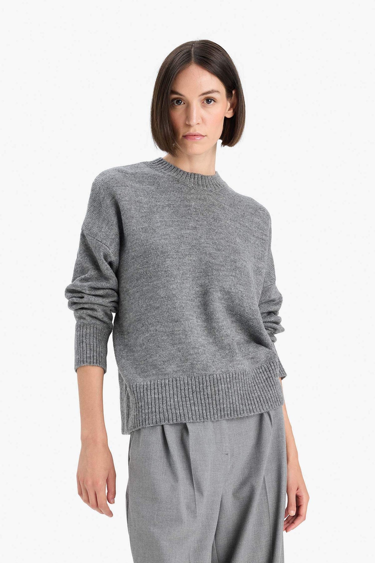 Oversize Wide Pattern Crew Neck Knitwear Sweater