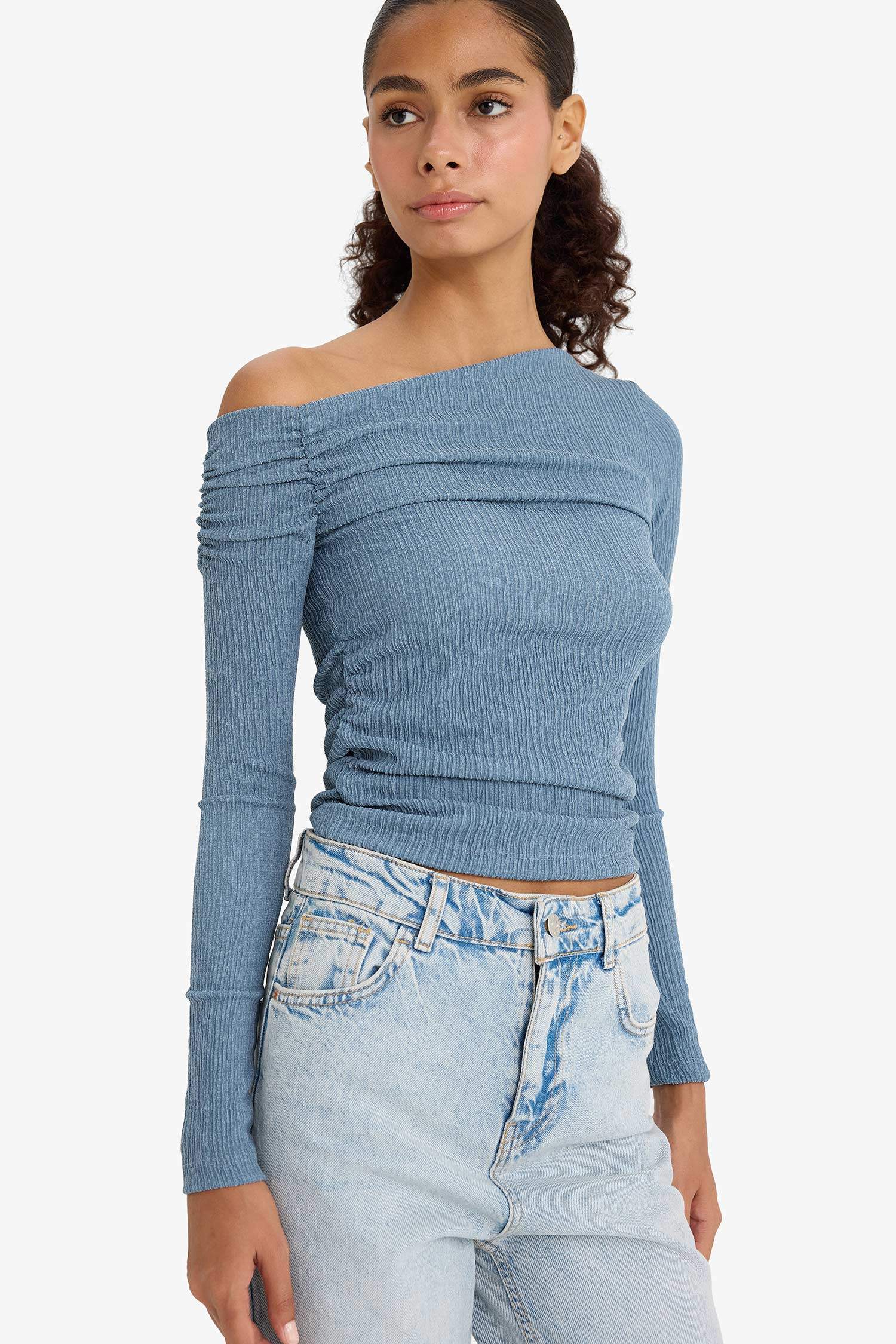 Slim Fit One Shoulder Crepe T-Shirt