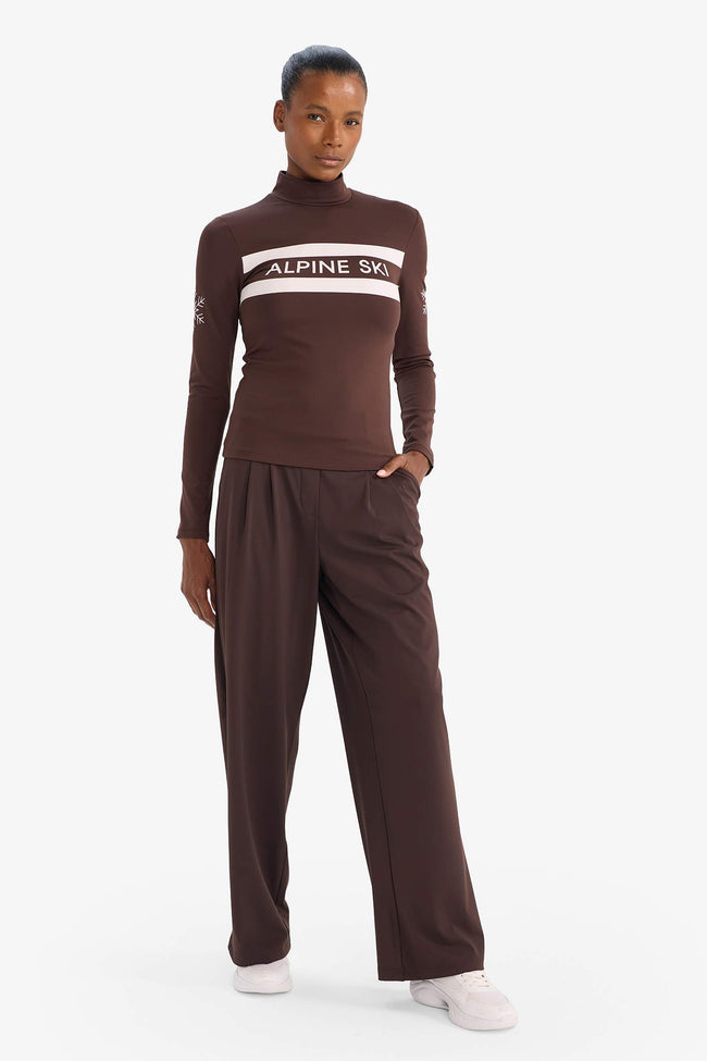 Slim Fit, Narrow Cut, Stand-Up Collar, Brushed Lined, Long-Sleeve Athletic T-Shirt Main Image