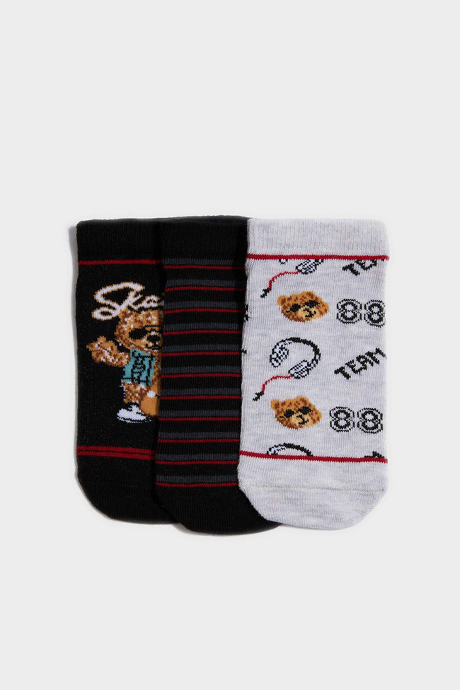 Boys 3-Pack Cotton Ankle Socks Hover Image