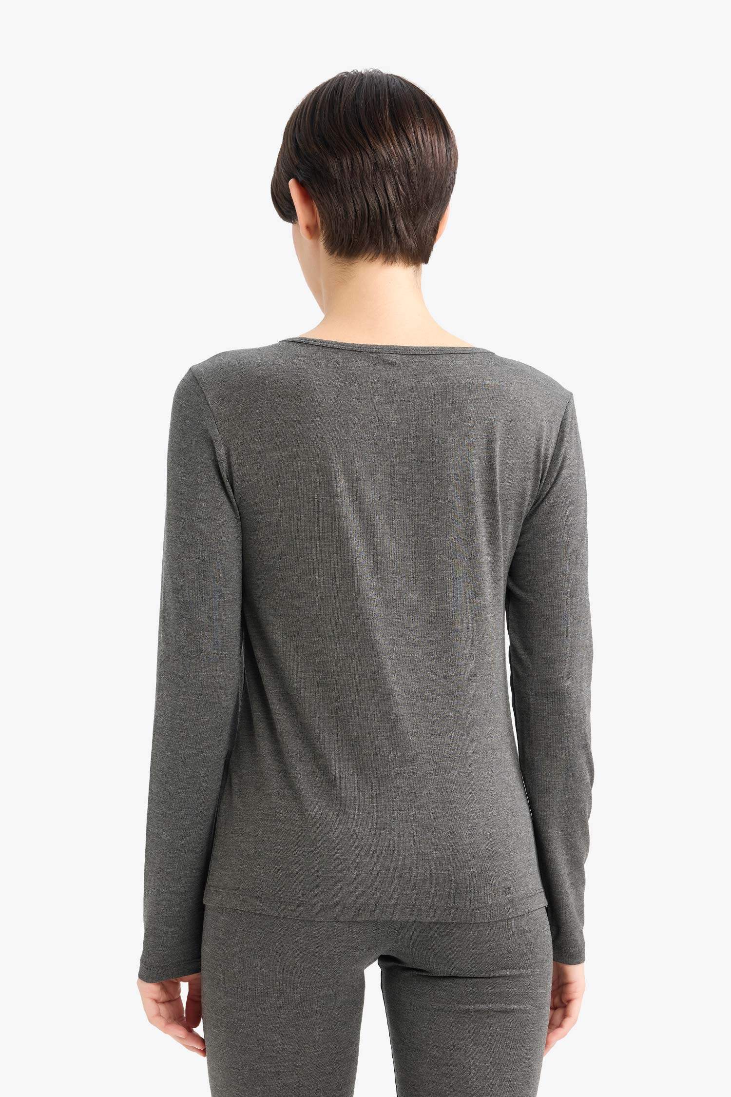 Crew Neck Long Sleeve Top