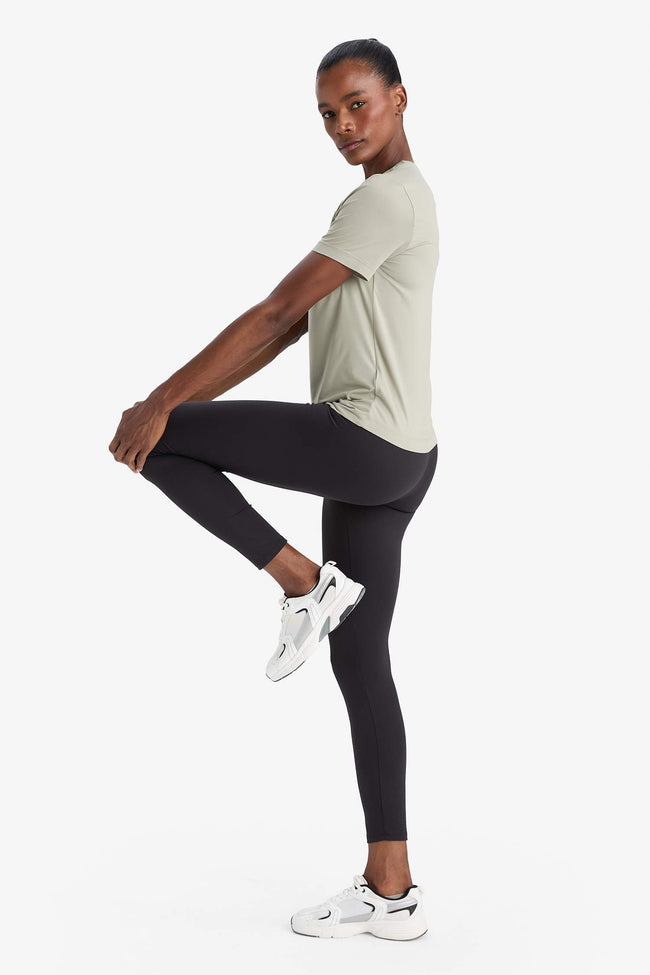 Waist-hugging Sports Tights Hover Image