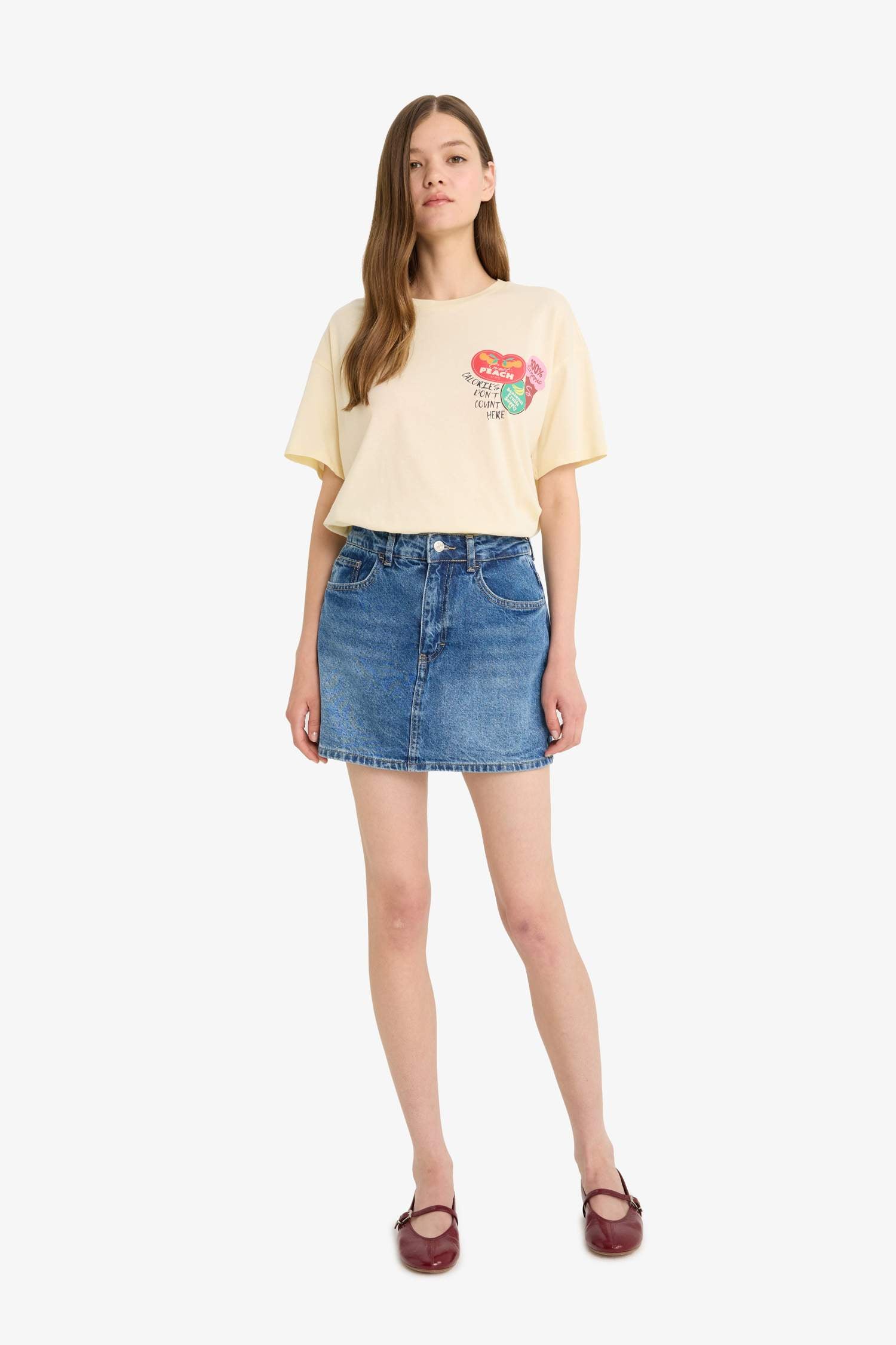 Oversize Wide Mold Crew Neck Back Printed Short Sleeve T-Shirt