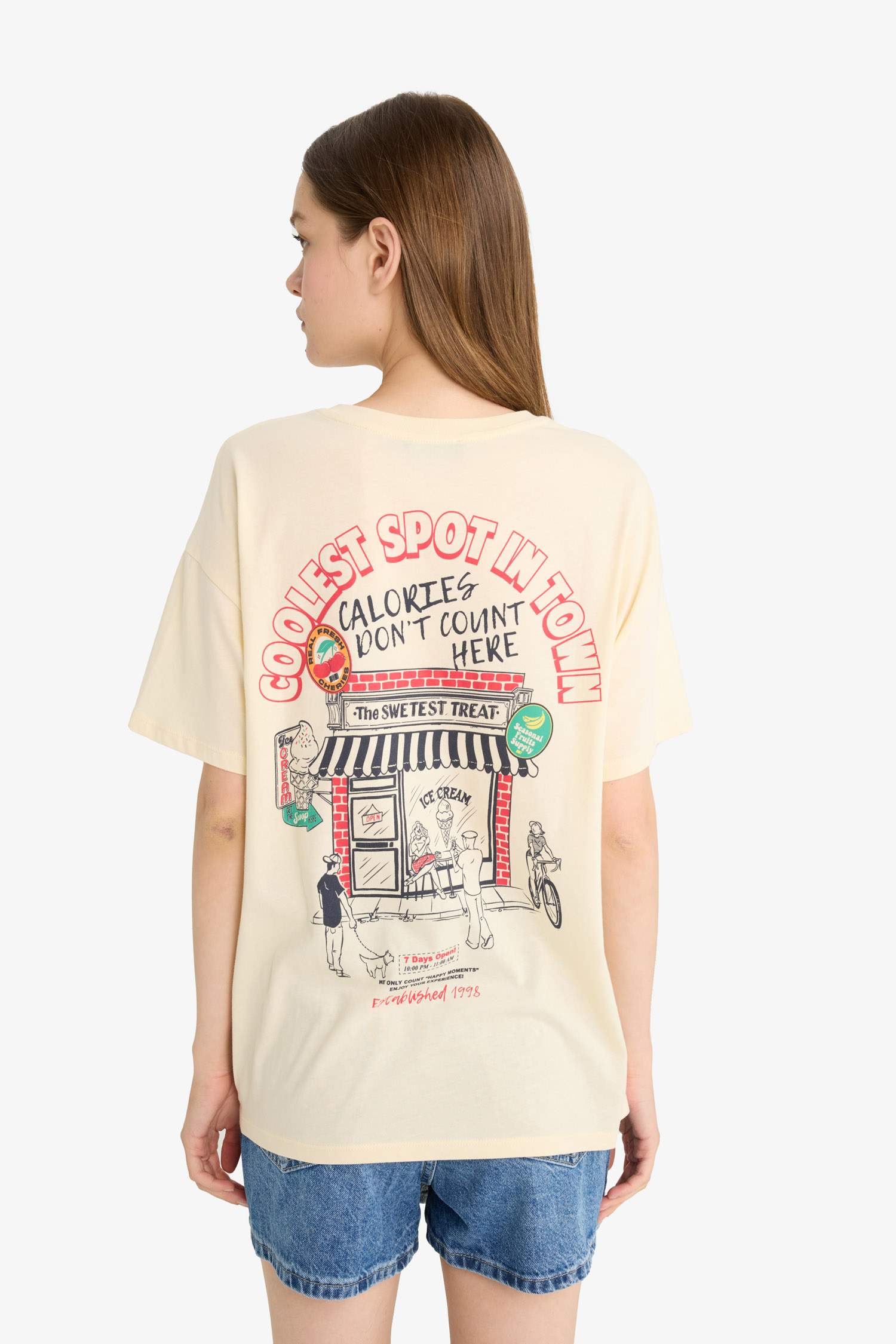 Oversize Wide Mold Crew Neck Back Printed Short Sleeve T-Shirt