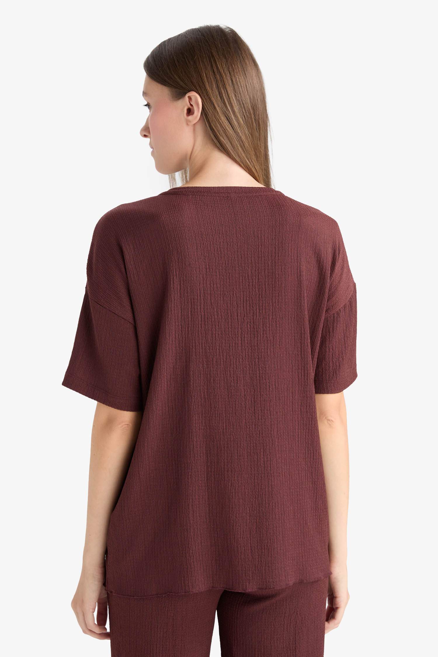 Regular Fit Crew Neck Short Sleeve T-Shirt