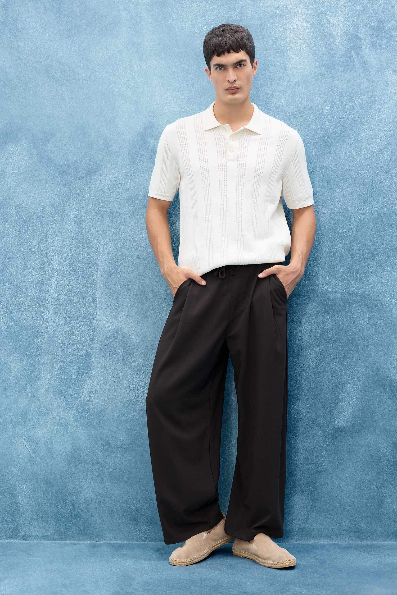 100% Cotton Polo Neck Short Sleeve Knit T-Shirt