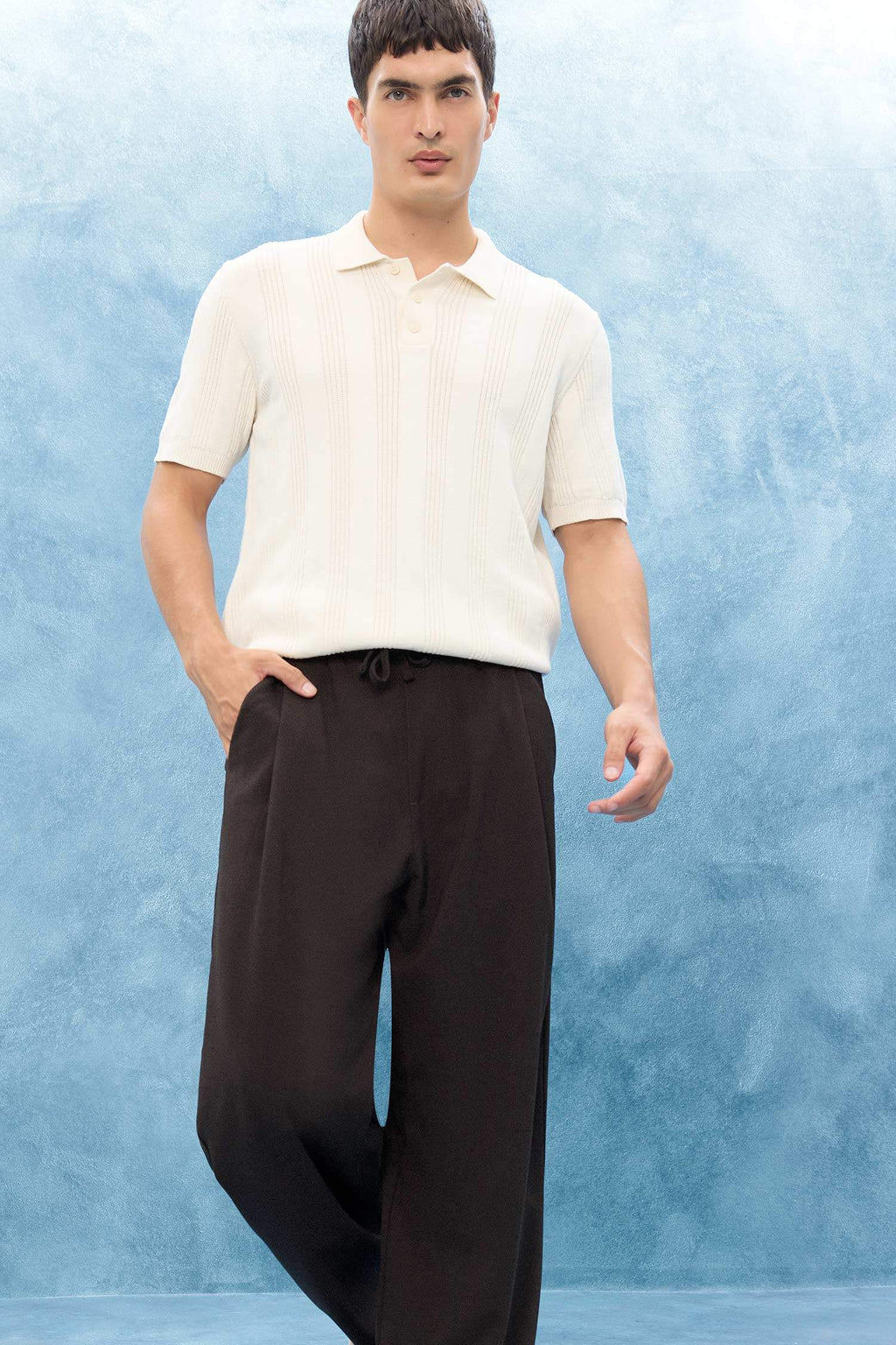 100% Cotton Polo Neck Short Sleeve Knit T-Shirt