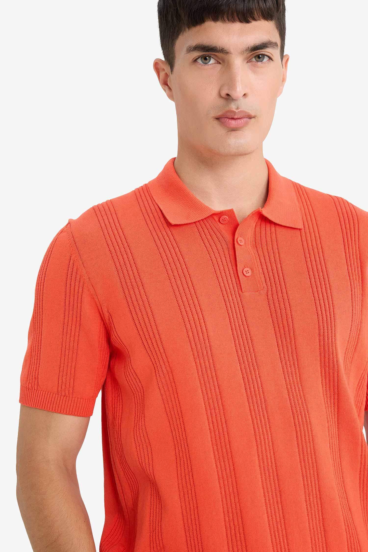 100% Cotton Polo Neck Short Sleeve Knit T-Shirt