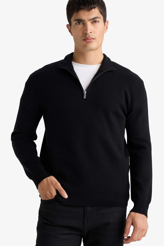 Standard Fit Zip-Up Turtle Neck Knitwear Pullover Hover Image