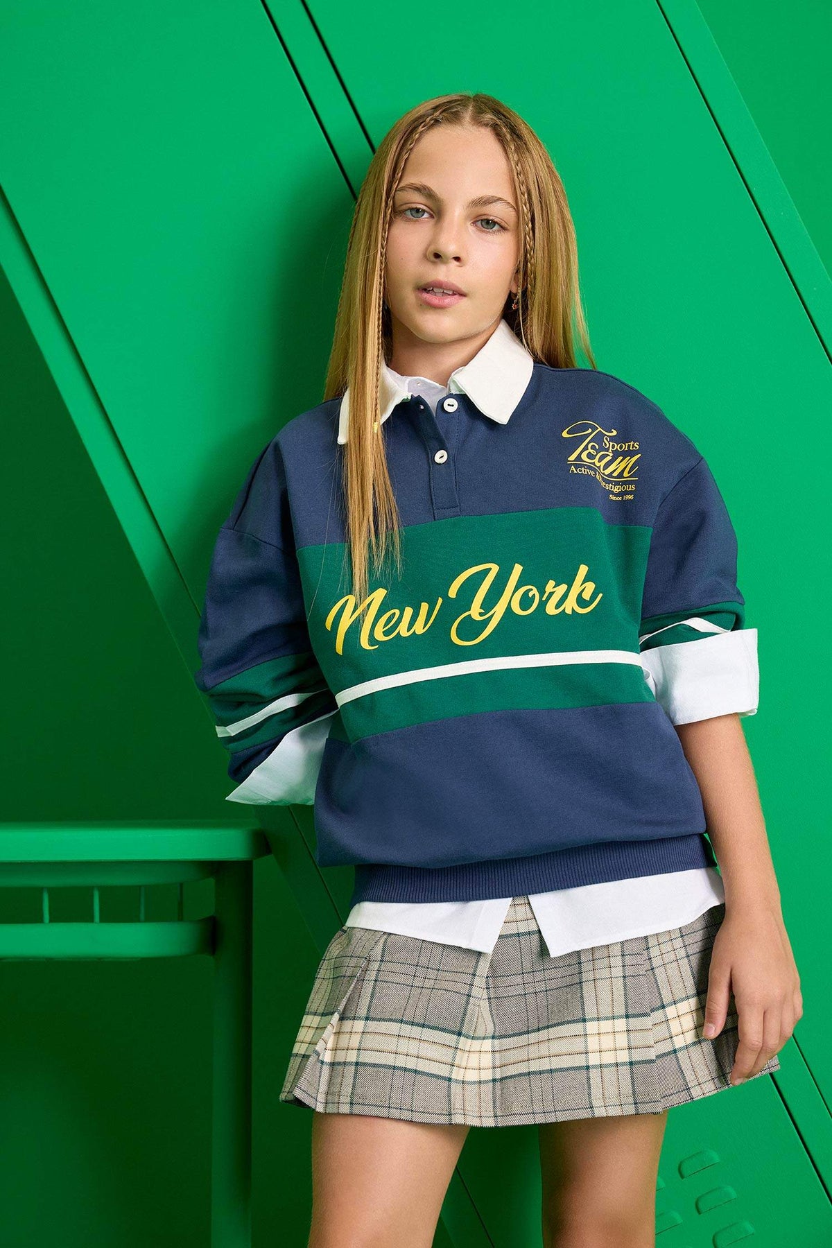 Girl's Relax Fit Polo Neck Printed School Sweatshirt