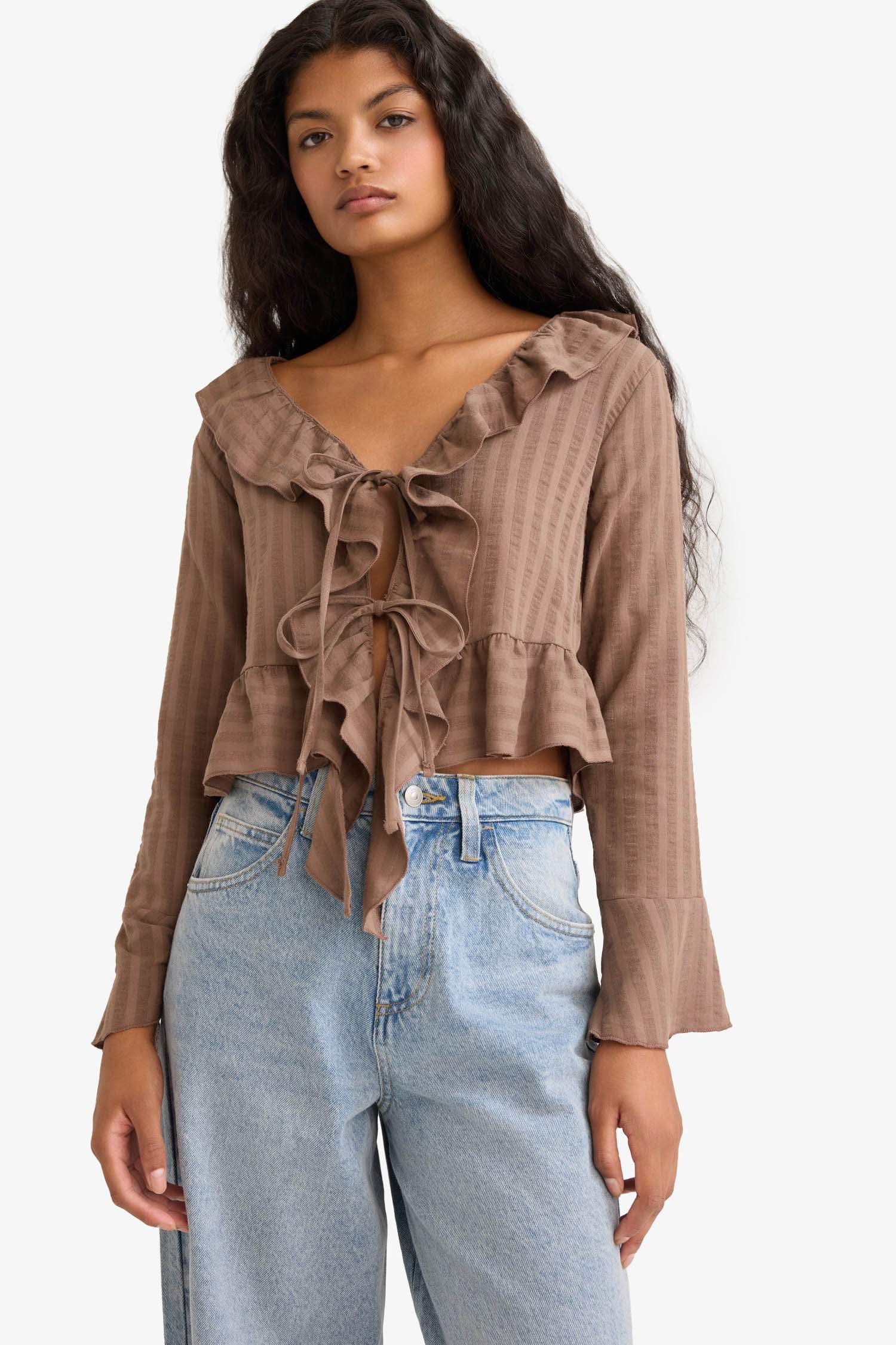 Regular Fit Textured Front Tie Ruffled Long Sleeve Blouse