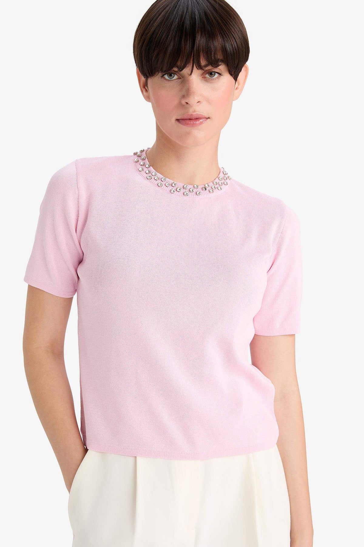 Regular Fit Crew Neck Embroidered Crepe Short Sleeve Knitwear Sweater