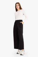 Cool Barrel Fit Thick Fabric Trousers