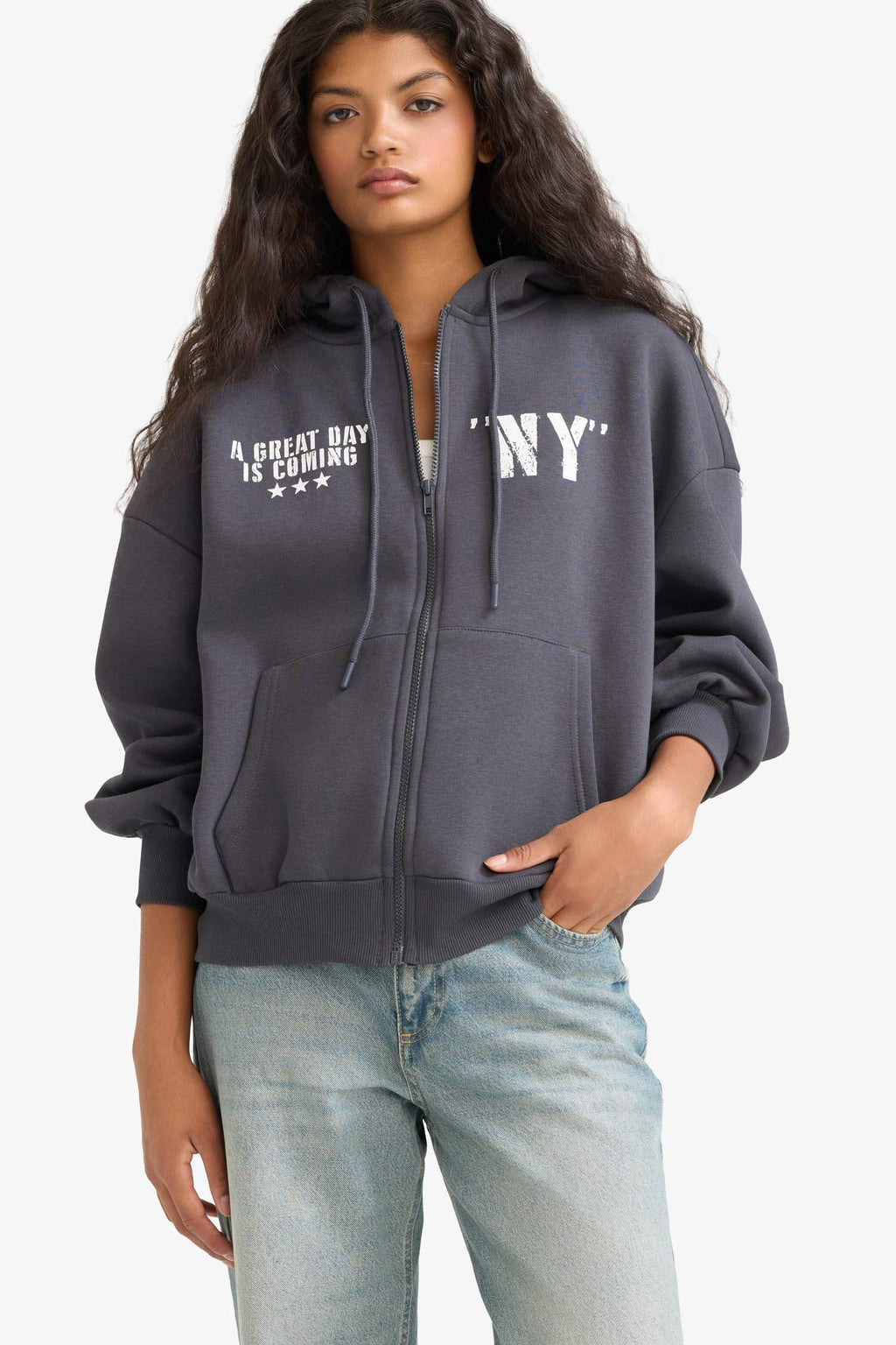 Oversize Wide Fit Hooded Sweatshirt with Back Print and Zip-Up Closure