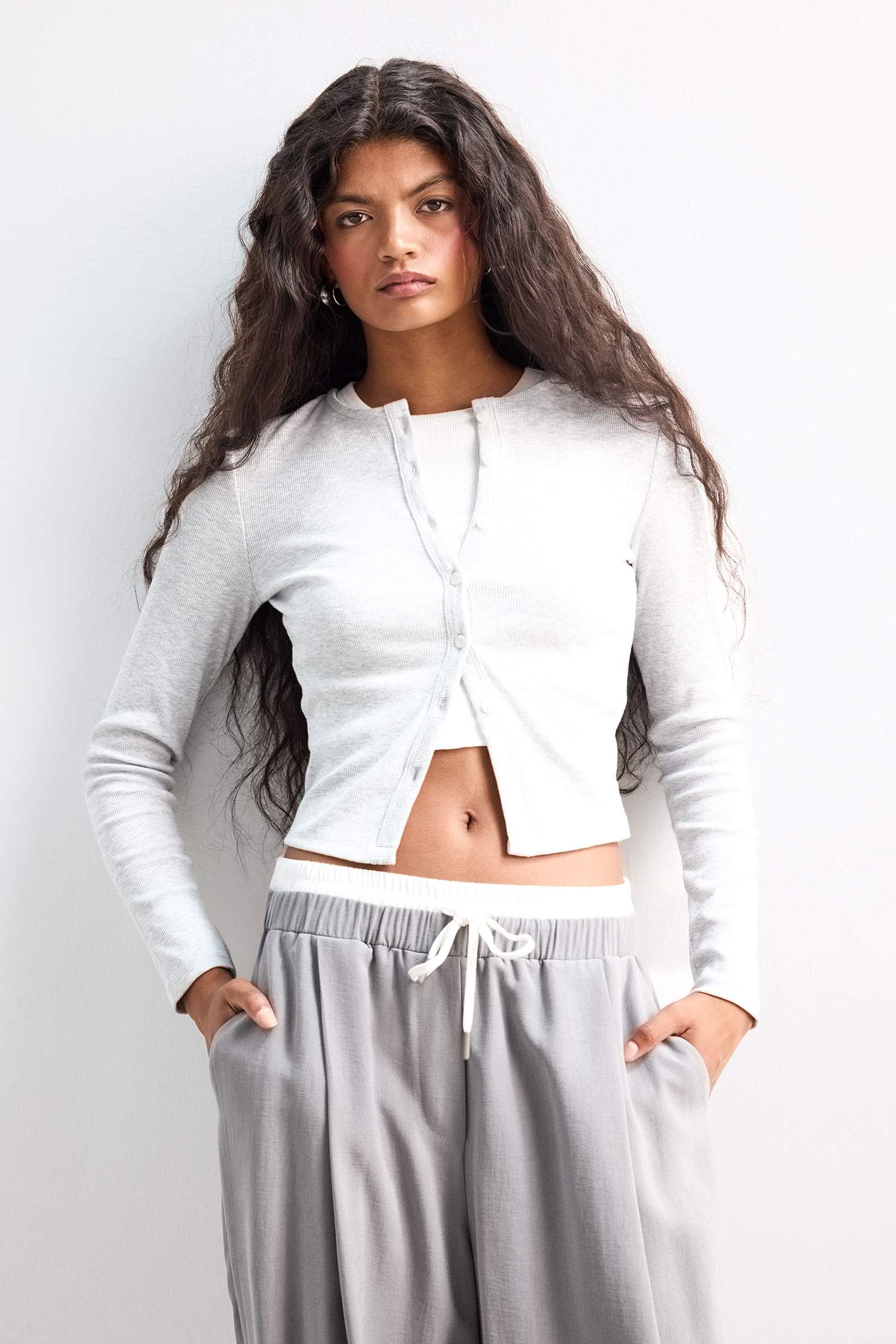 Fitted Crew Neck Ribbed Cardigan