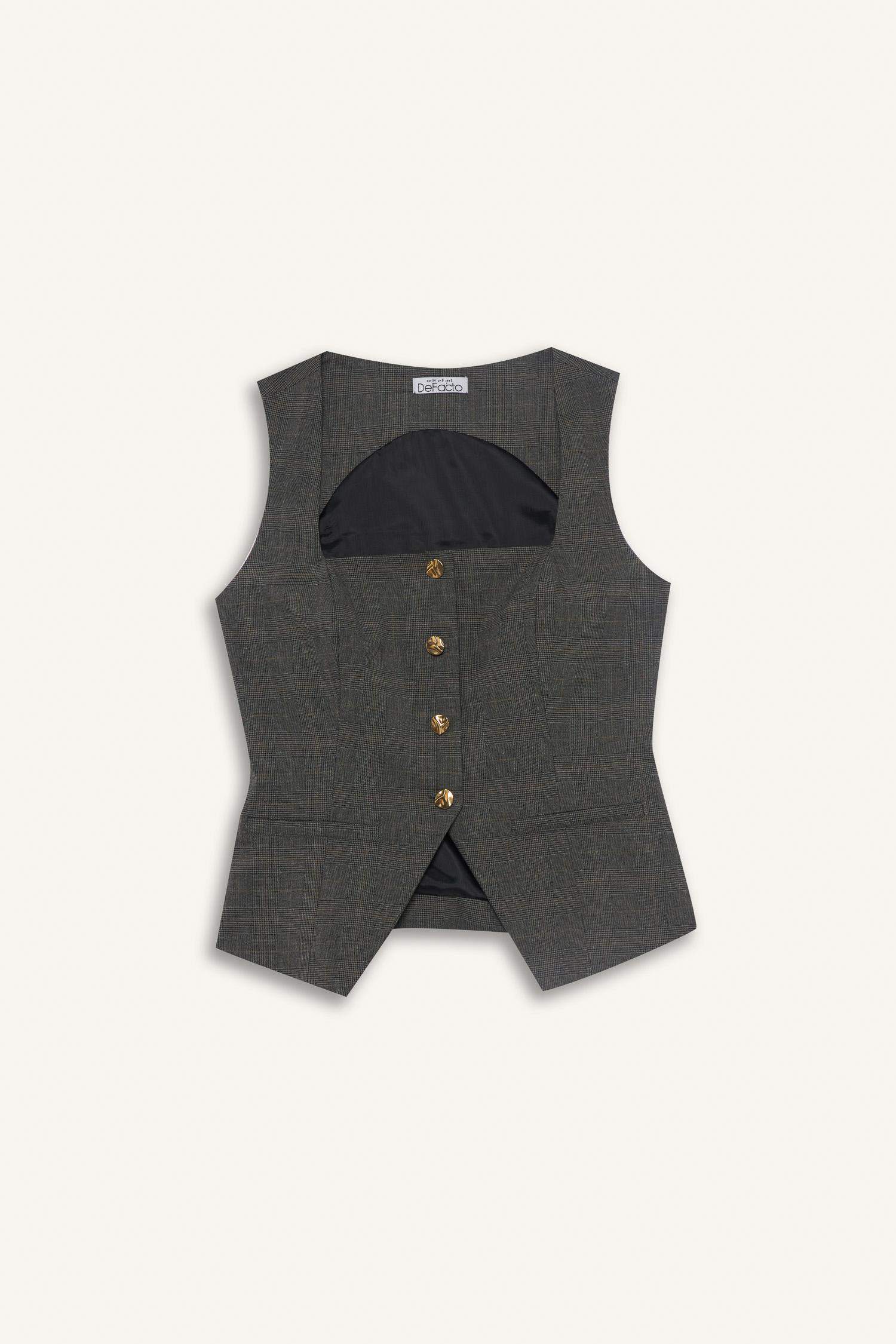 Slim Fit Square Collar Vest