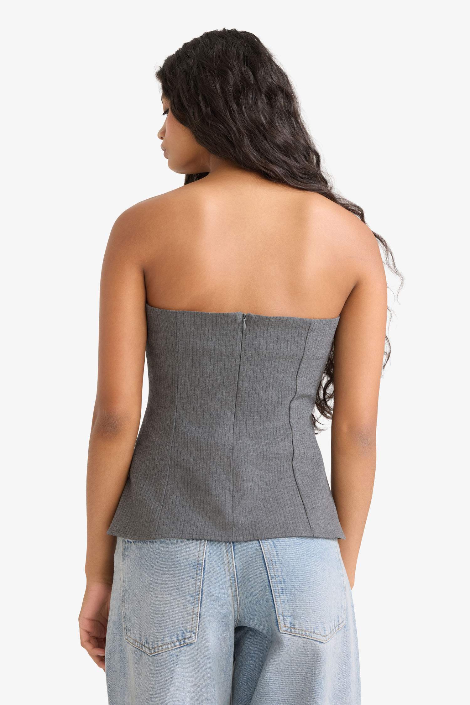 Fitted Strapless Blouse