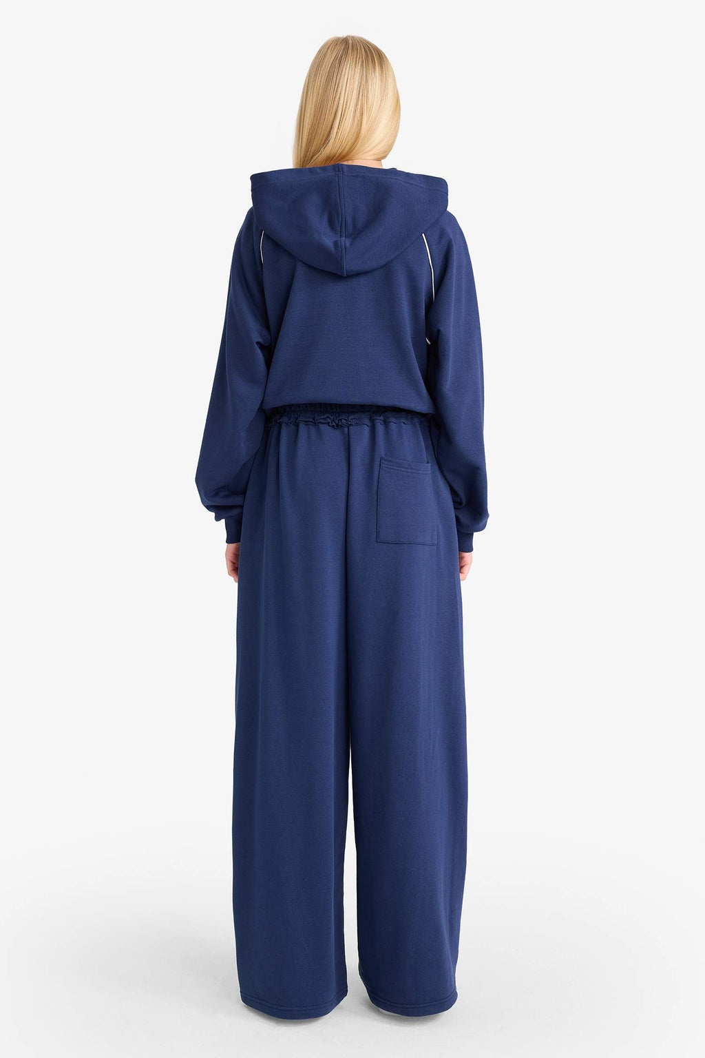 Elastic Waist Wide Leg Sweatpants