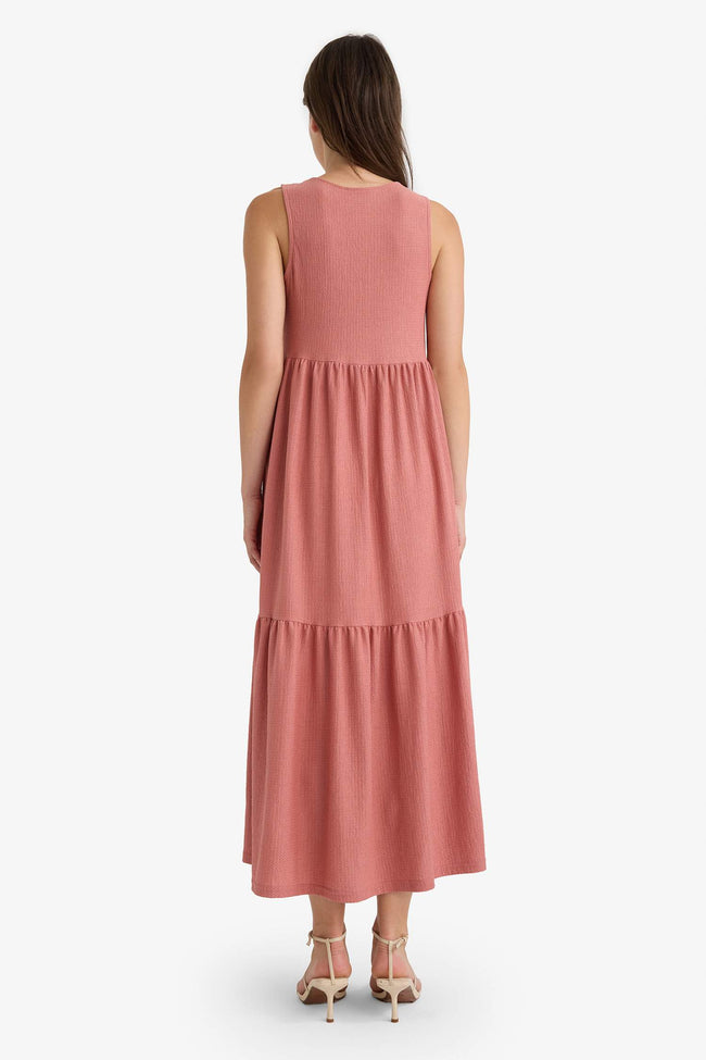 Crew Neck Crepe Sleeveless Midi Dress Main Image