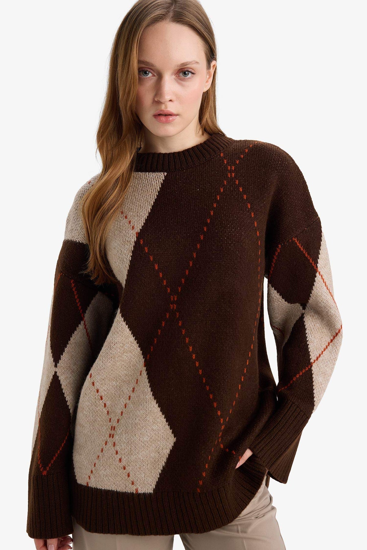 Regular Fit Crew Neck Diamond Pattern Knit Sweater Tunic