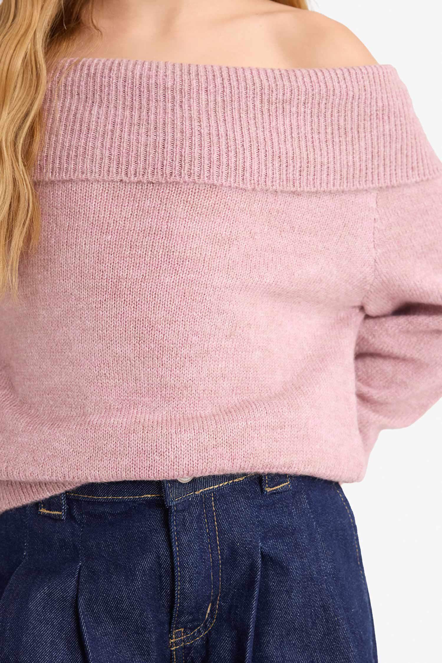 Girls Off-Shoulder Knitted Sweater